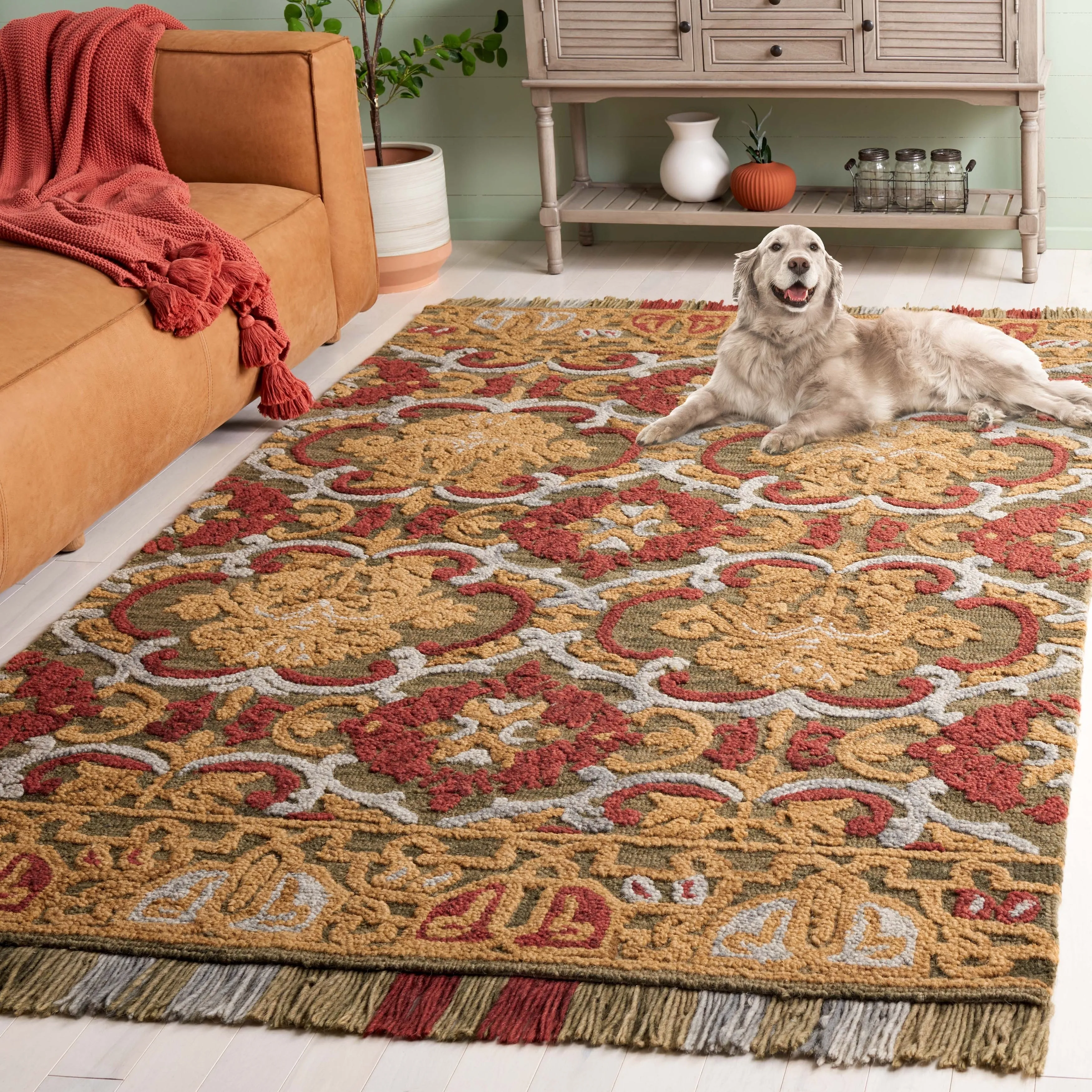 SAFAVIEH Handmade Blossom Porzia Floral Wool Rug