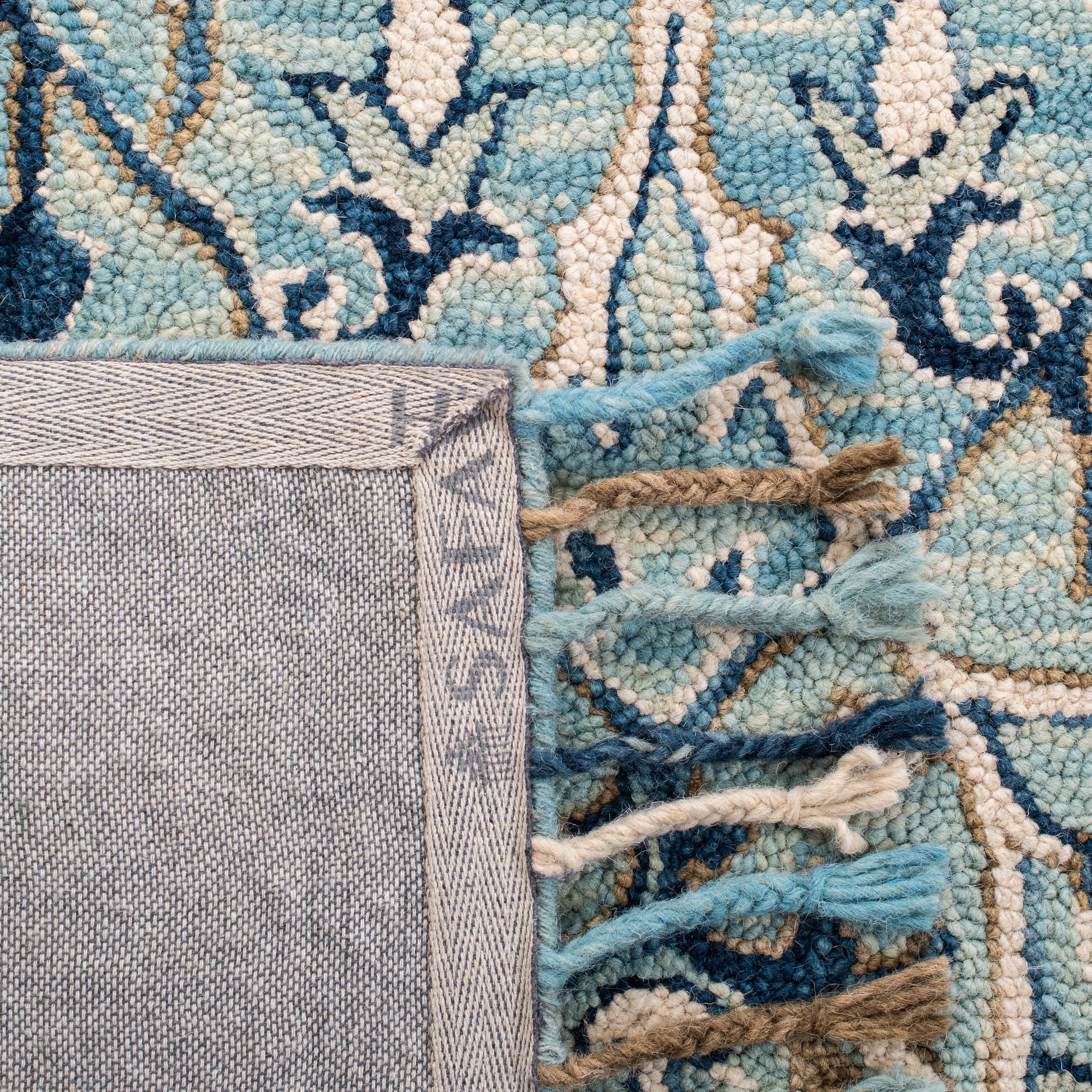 SAFAVIEH Handmade Blossom Souheila Modern Floral Wool Rug