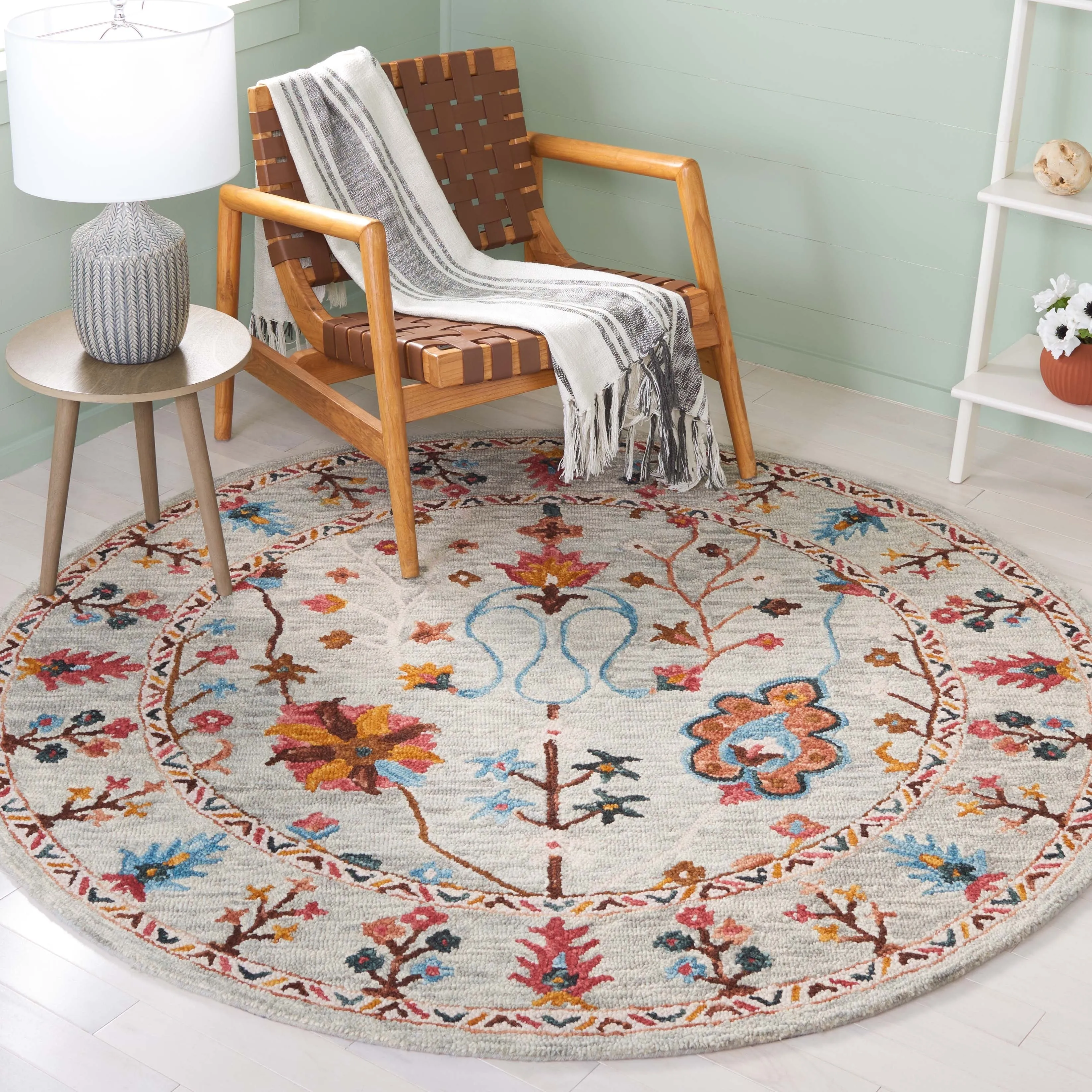 SAFAVIEH Handmade Blossom Trees French Country Wool Rug