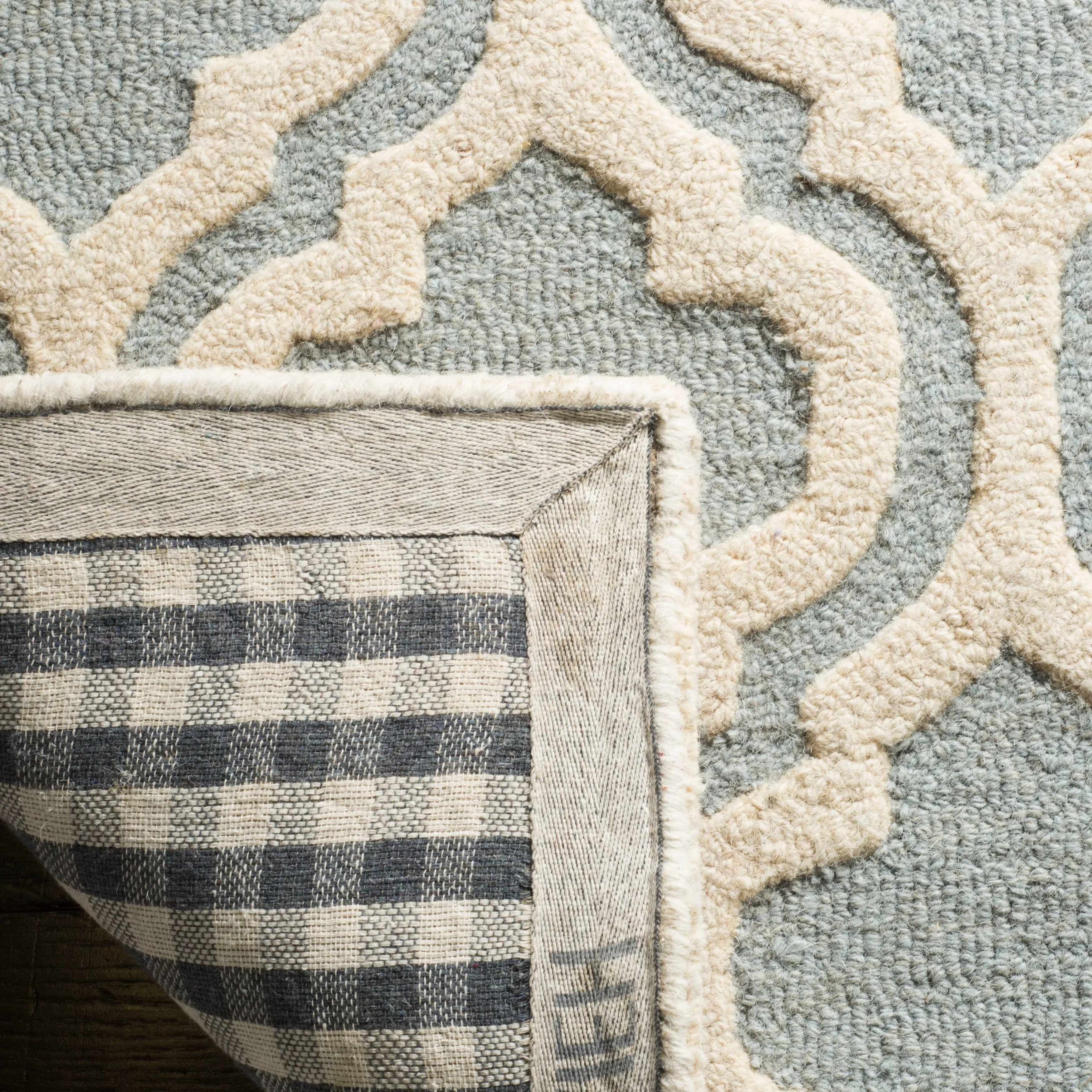 SAFAVIEH Handmade Cambridge Marijela Modern Moroccan Wool Rug