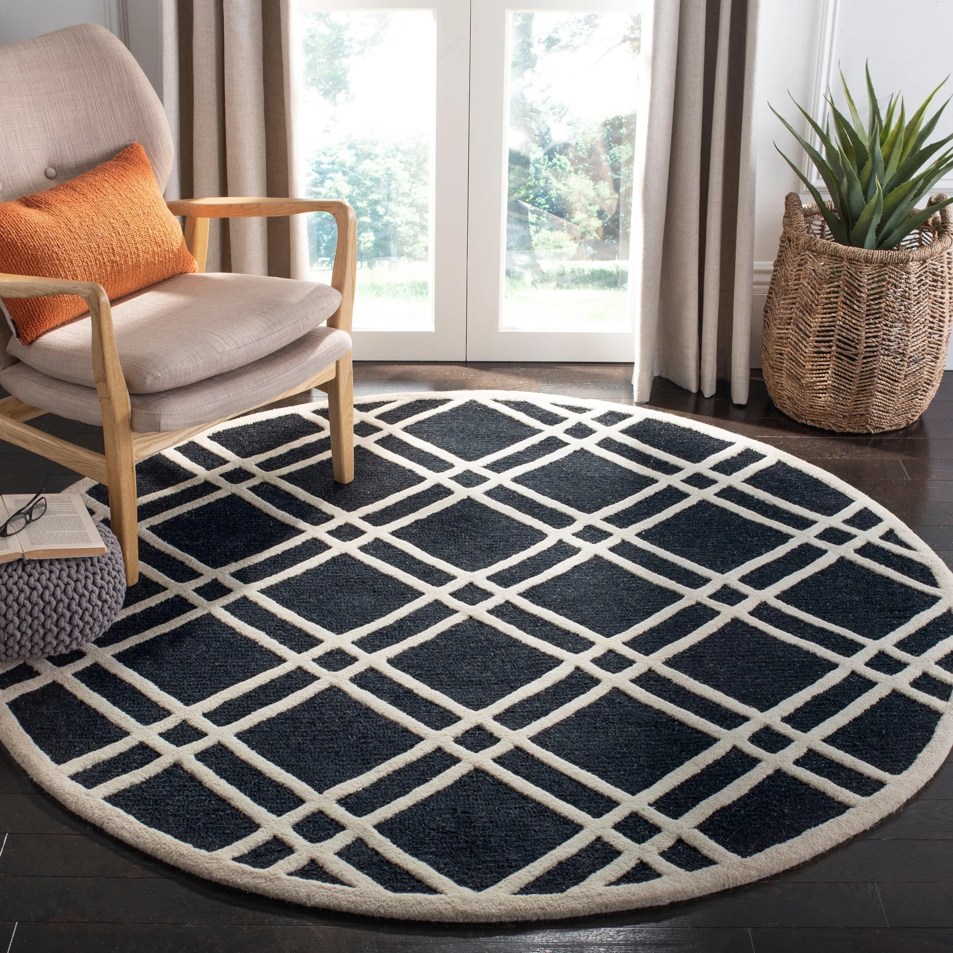 SAFAVIEH Handmade Cambridge Polona Modern Moroccan Wool Rug