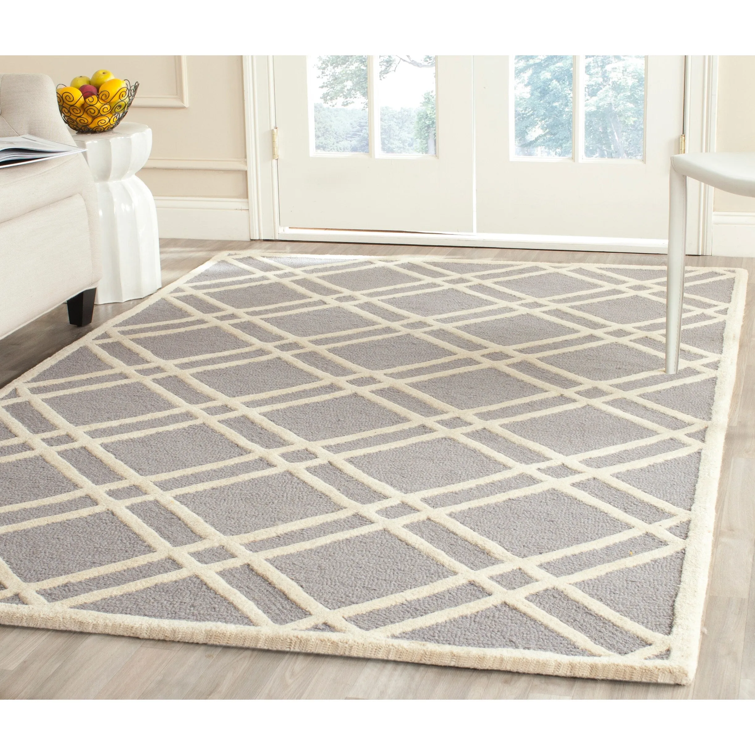 SAFAVIEH Handmade Cambridge Polona Modern Moroccan Wool Rug