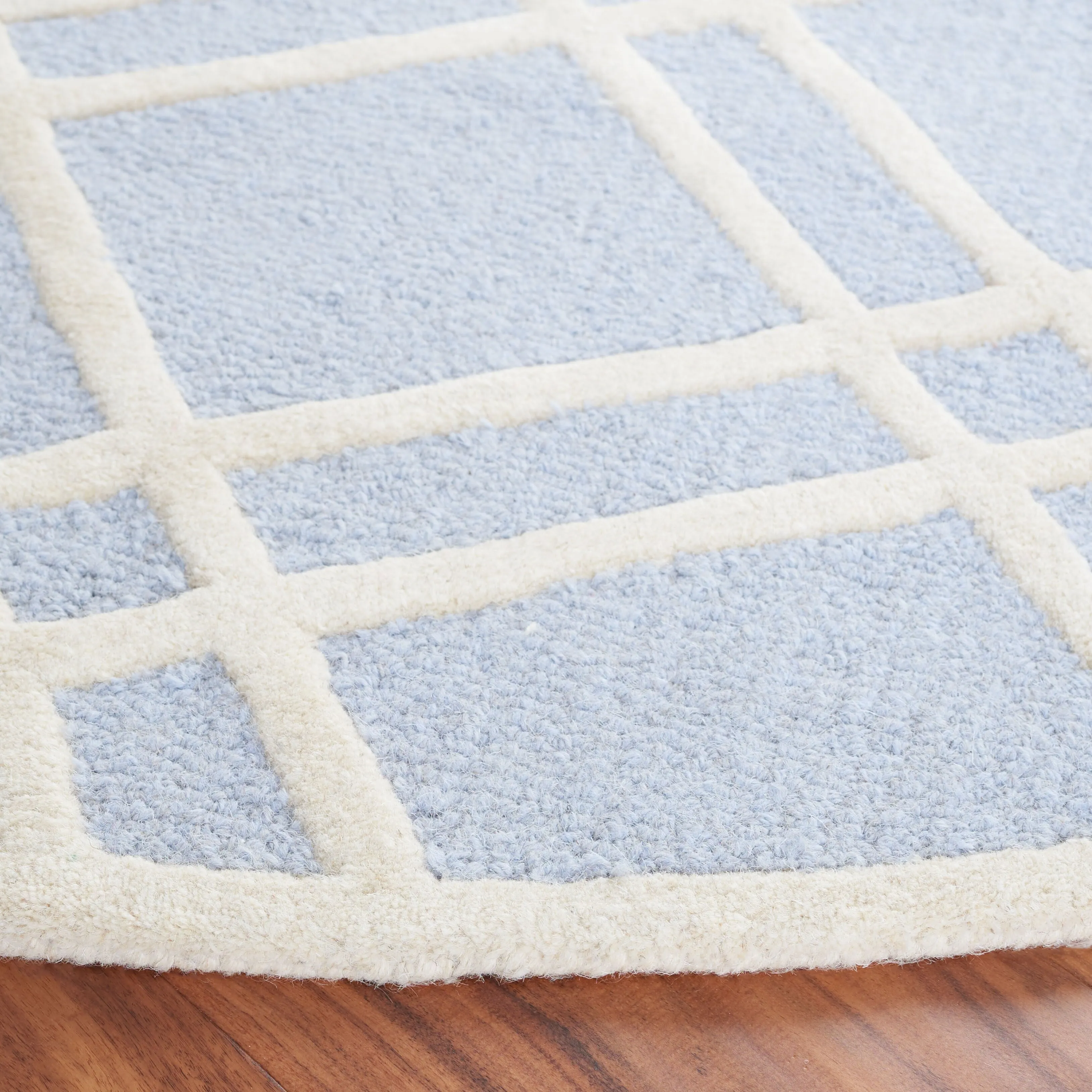 SAFAVIEH Handmade Cambridge Polona Modern Moroccan Wool Rug