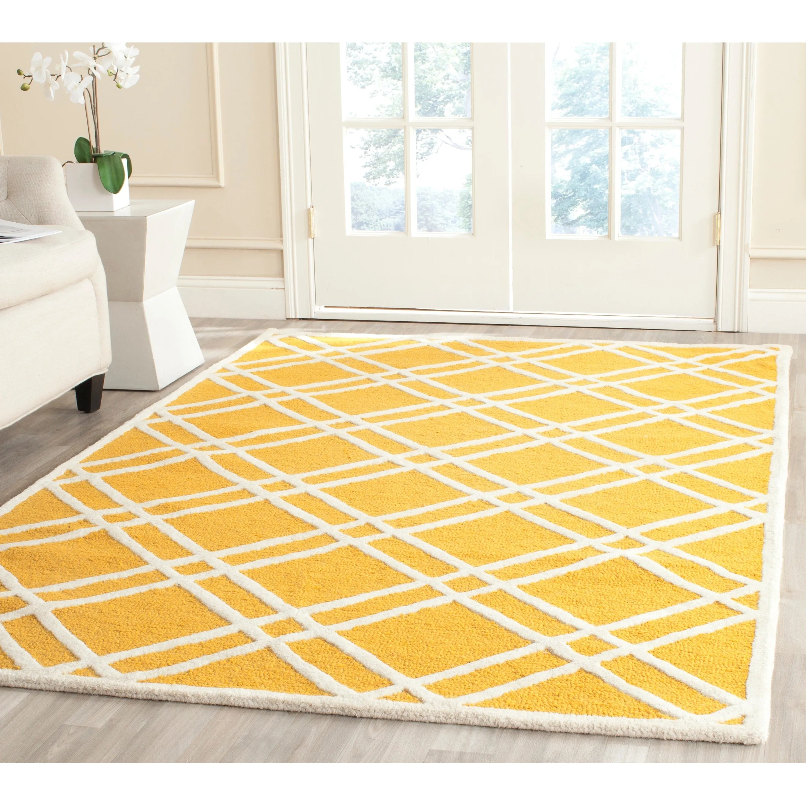 SAFAVIEH Handmade Cambridge Polona Modern Moroccan Wool Rug