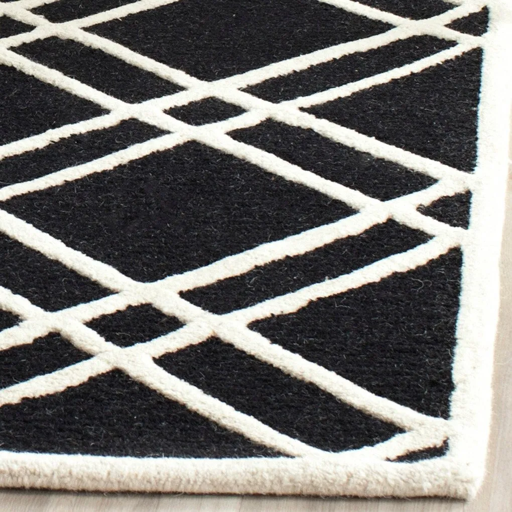 SAFAVIEH Handmade Cambridge Polona Modern Moroccan Wool Rug