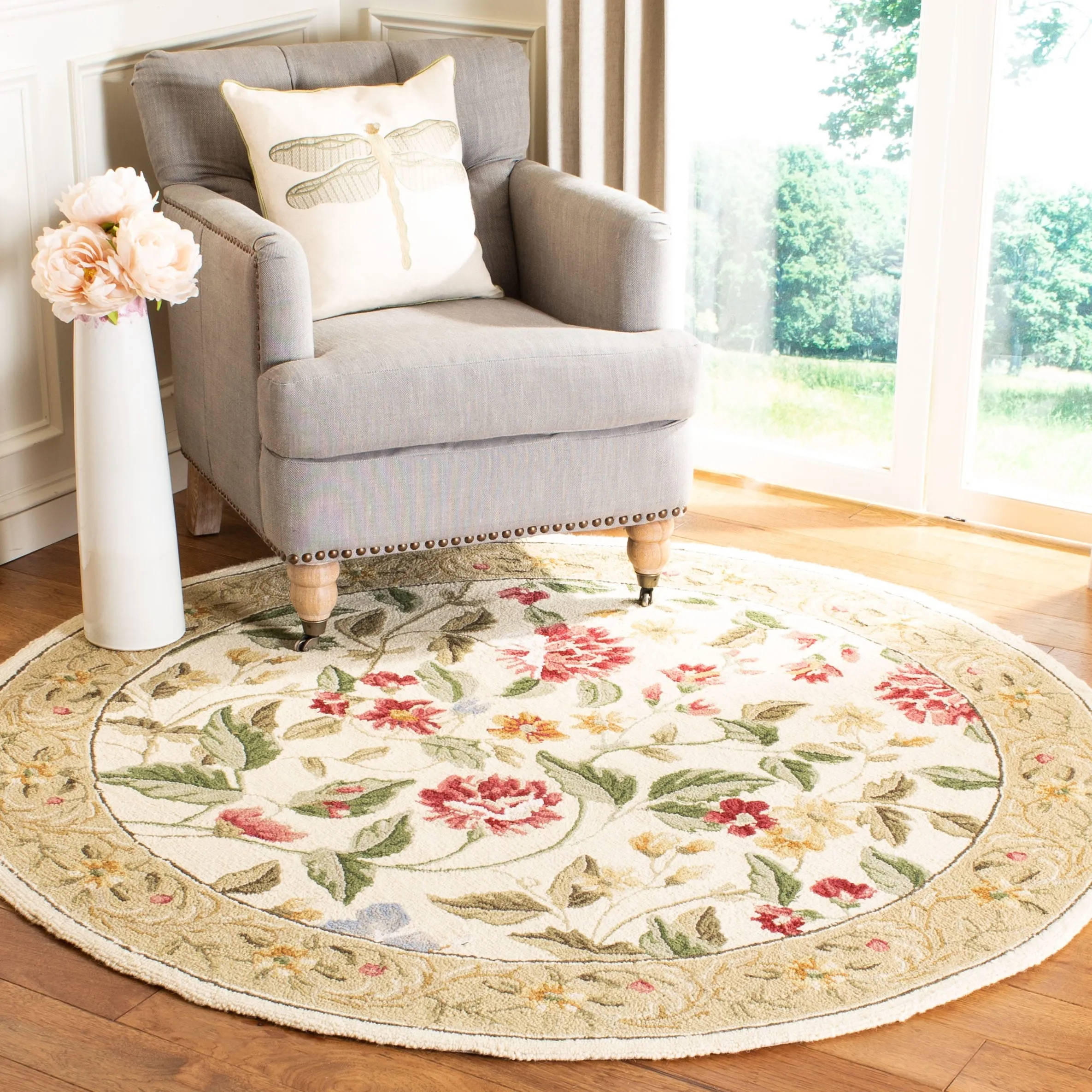 SAFAVIEH Handmade Chelsea Faigel French Country Floral Wool Rug