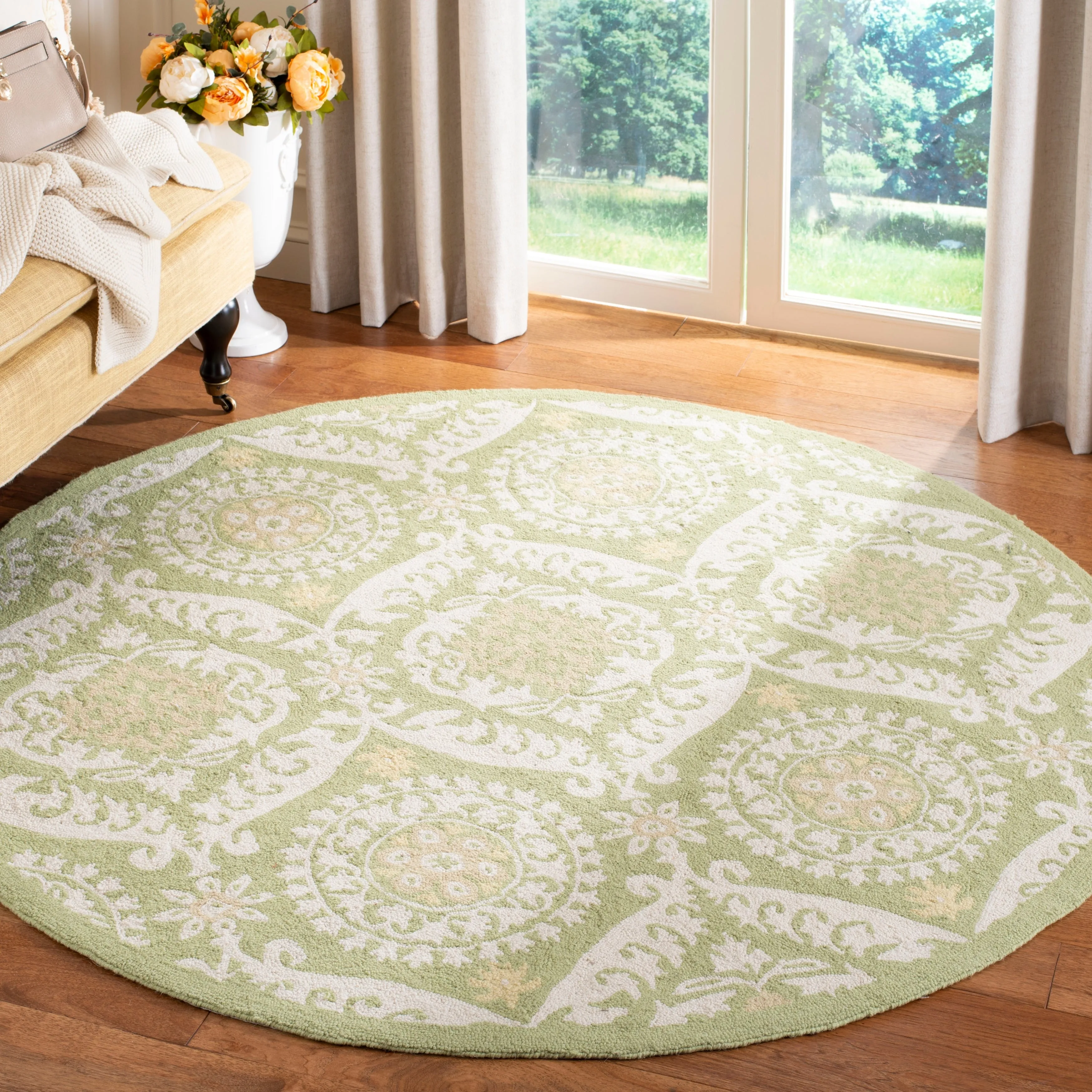 SAFAVIEH Handmade Chelsea Nazeli French Country Wool Rug