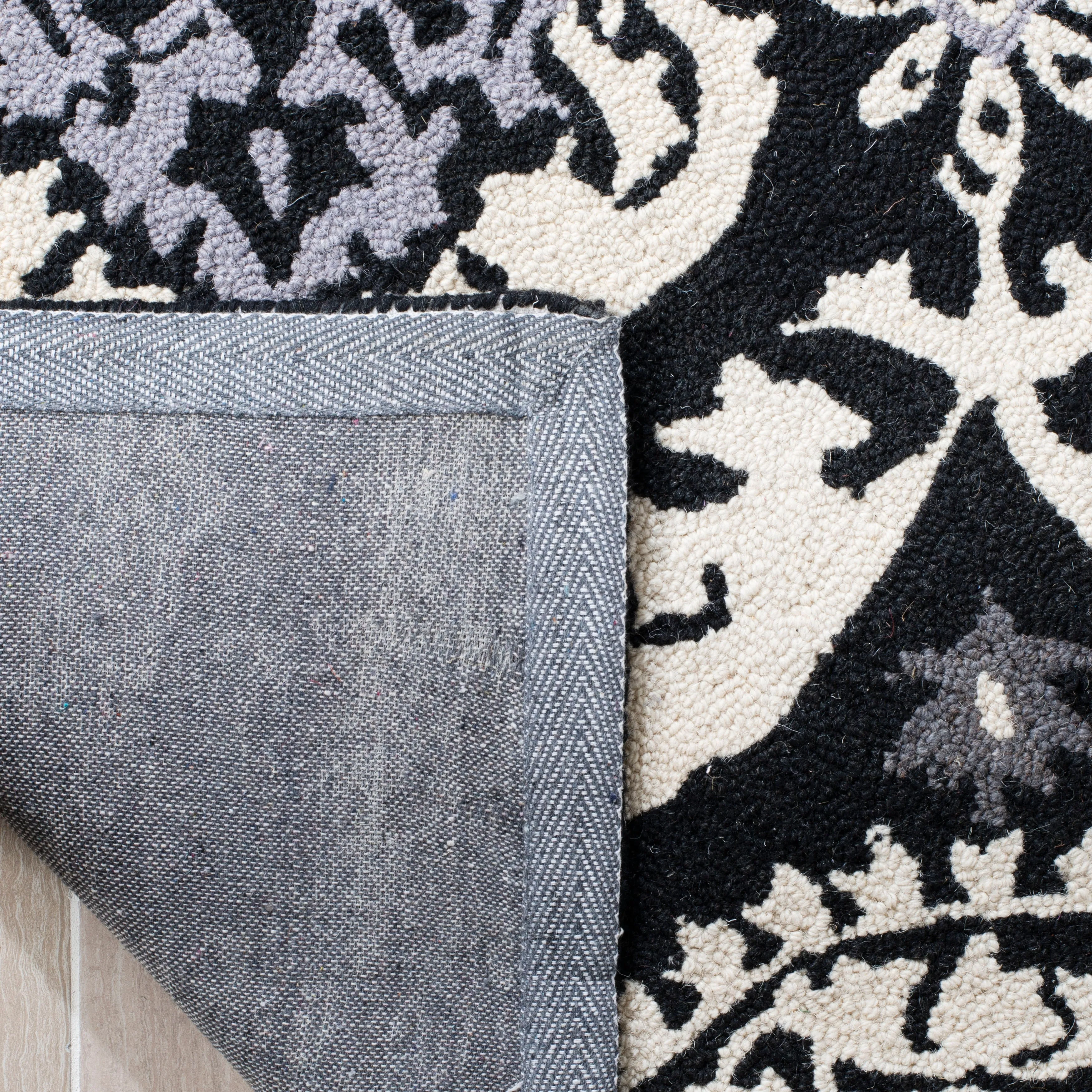 SAFAVIEH Handmade Chelsea Nazeli French Country Wool Rug