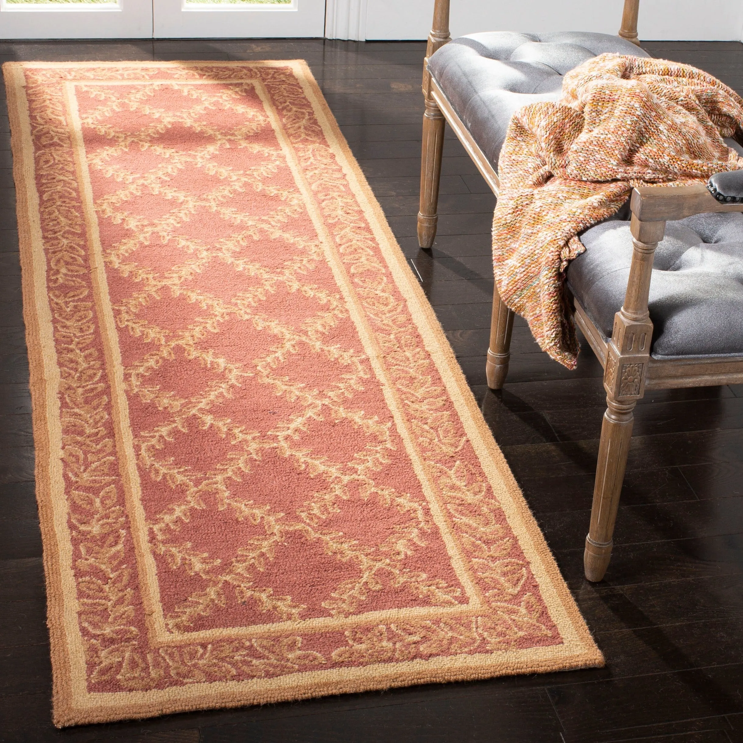 SAFAVIEH Handmade Chelsea Sunstripe Trellis French Country Wool Rug