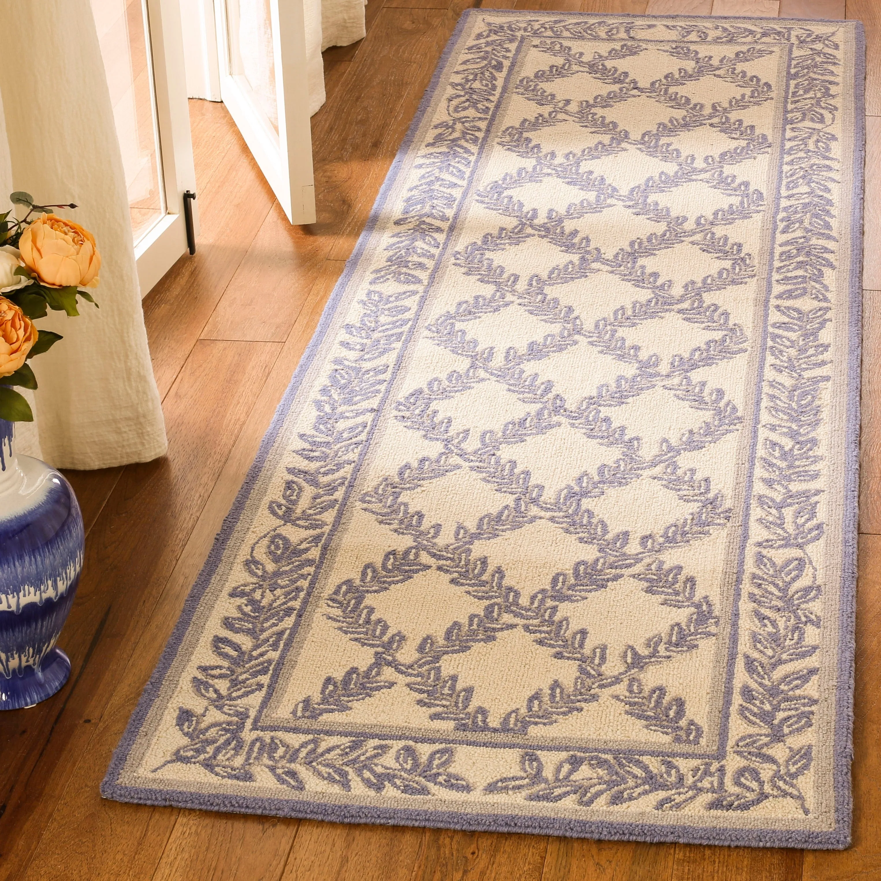 SAFAVIEH Handmade Chelsea Sunstripe Trellis French Country Wool Rug
