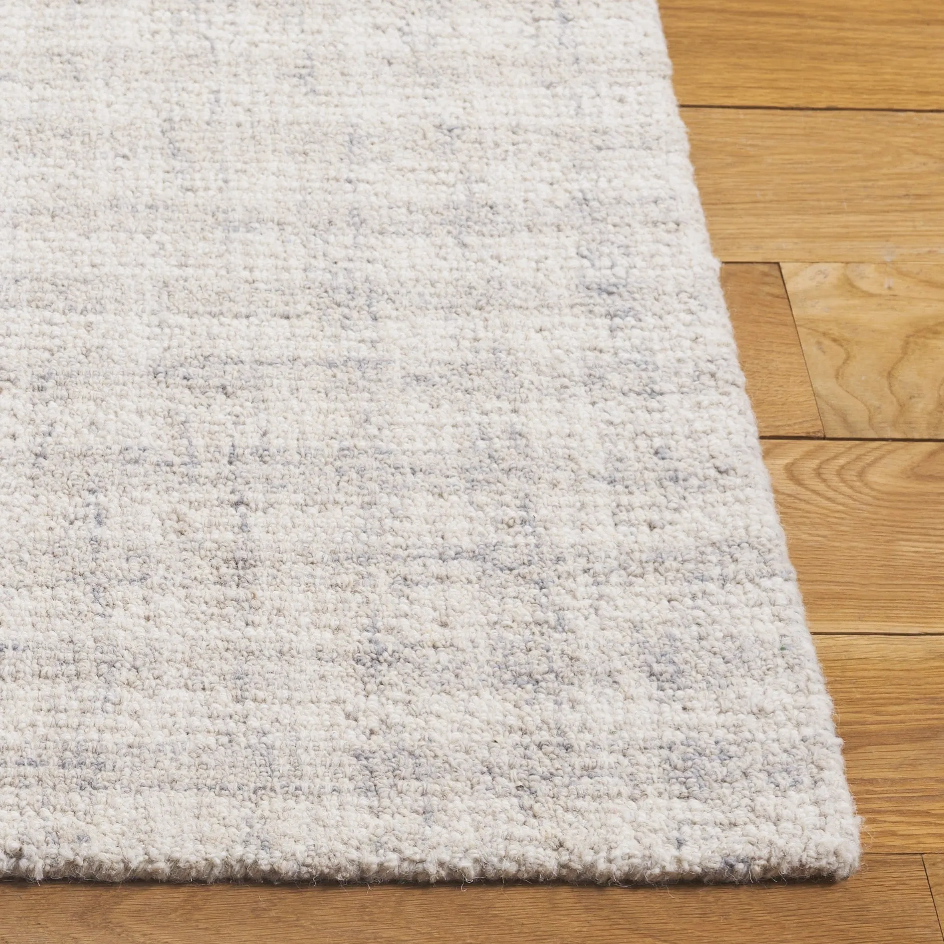SAFAVIEH Handmade Ebony Katarin Gingham Wool Rug