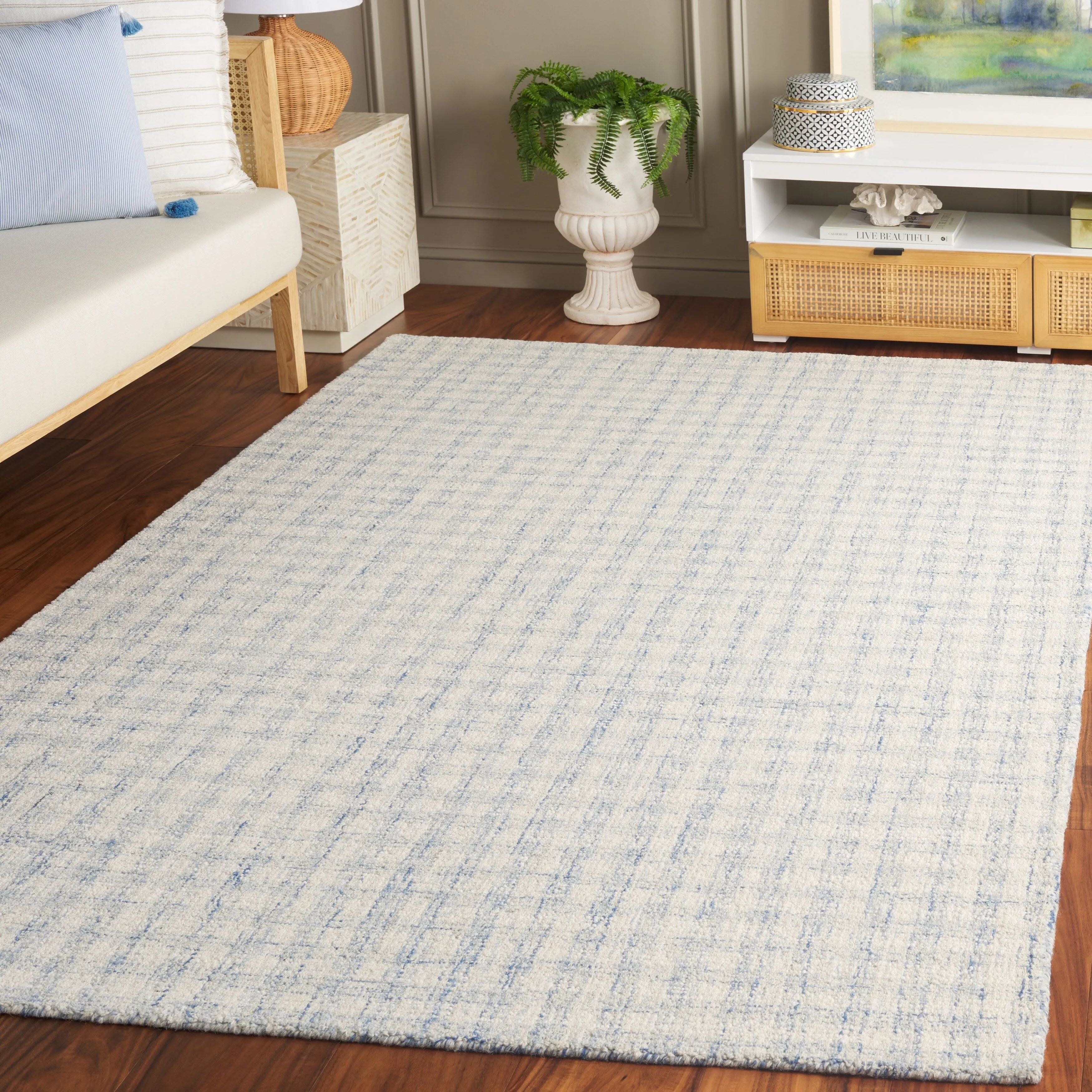 SAFAVIEH Handmade Ebony Katarin Gingham Wool Rug