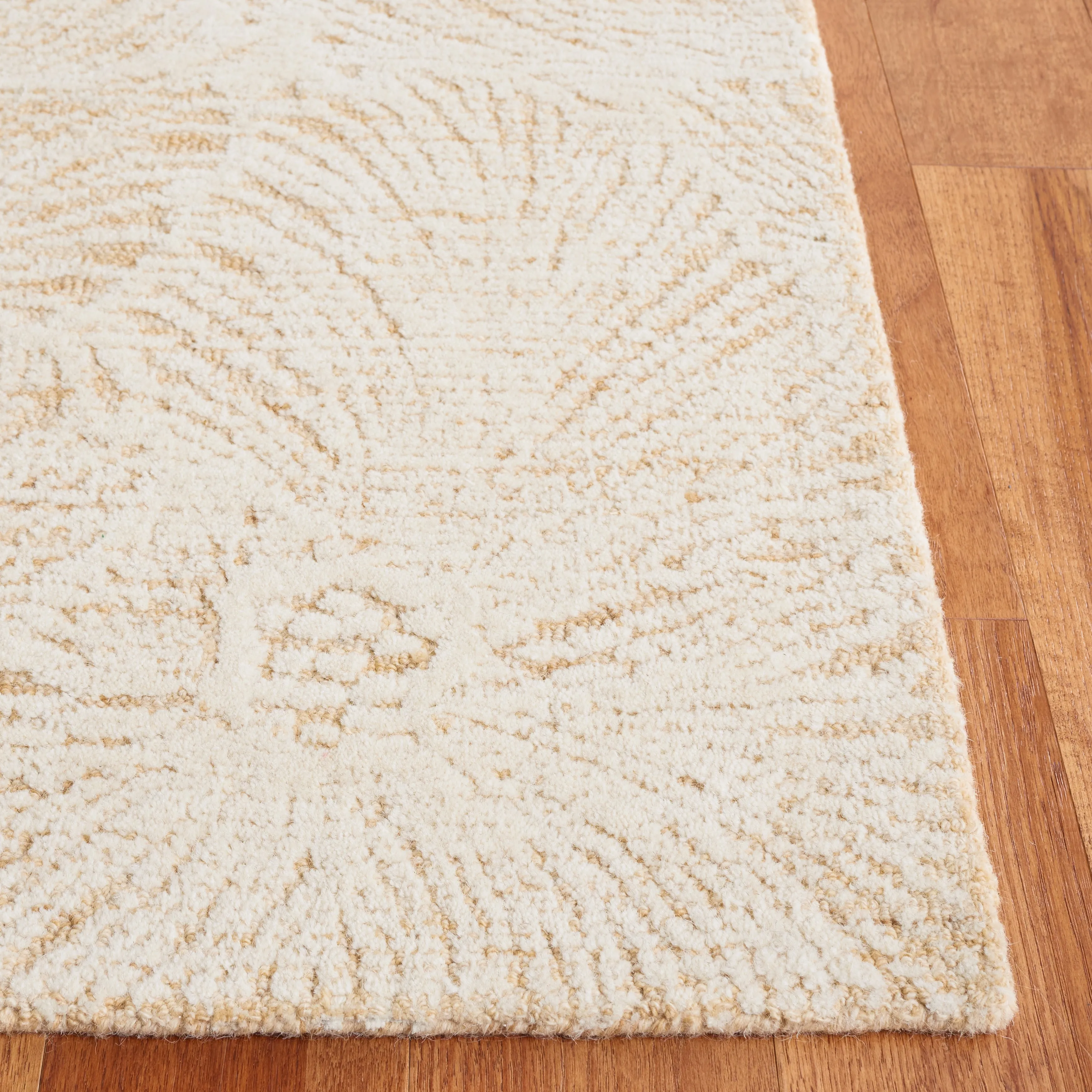 SAFAVIEH. Handmade Ebony Willma Modern Wool Rug