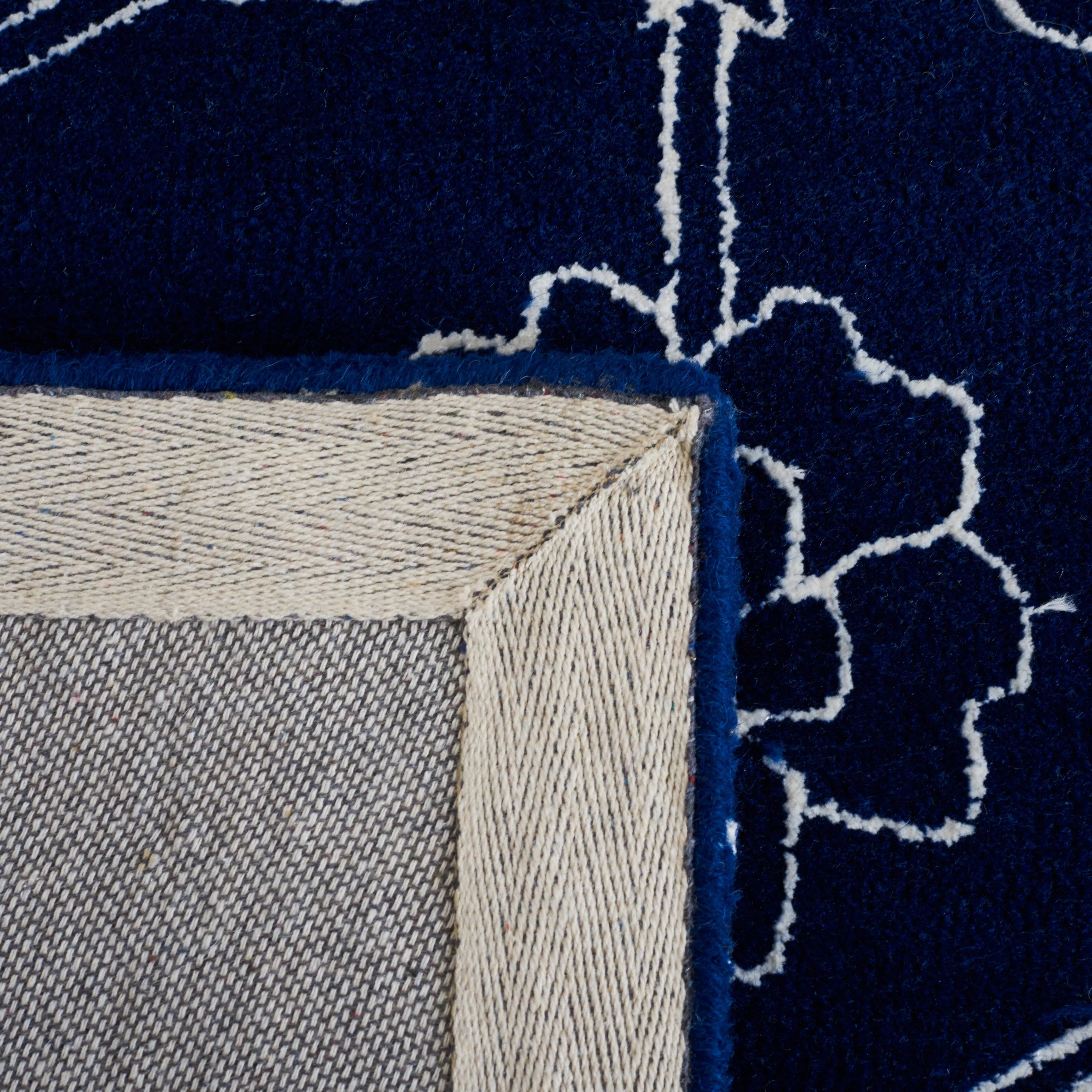 SAFAVIEH Handmade Fifth Avenue Timmie Floral New Zealand Wool