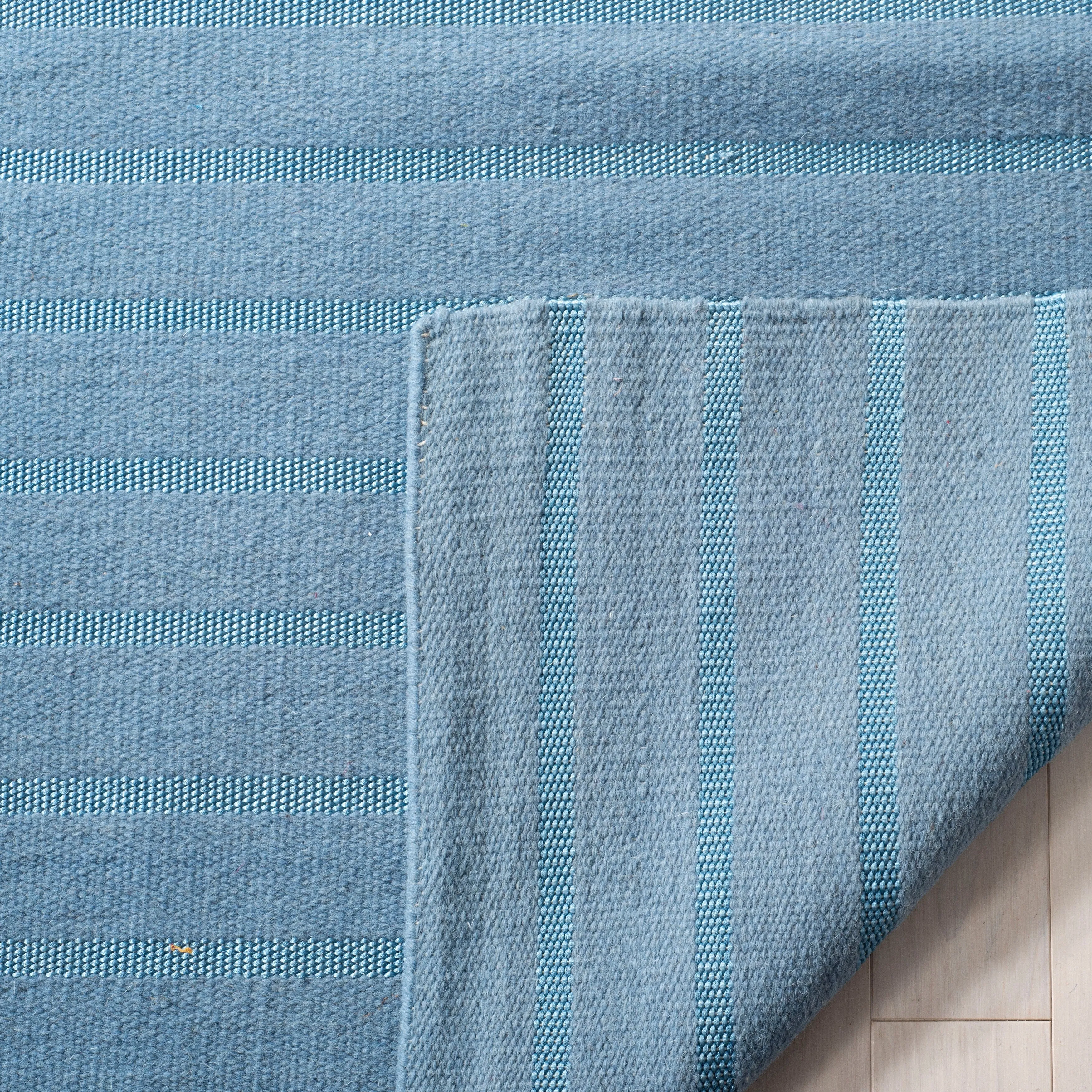 SAFAVIEH Handmade Flatweave Dhurries Purvoleta Modern Wool Rug