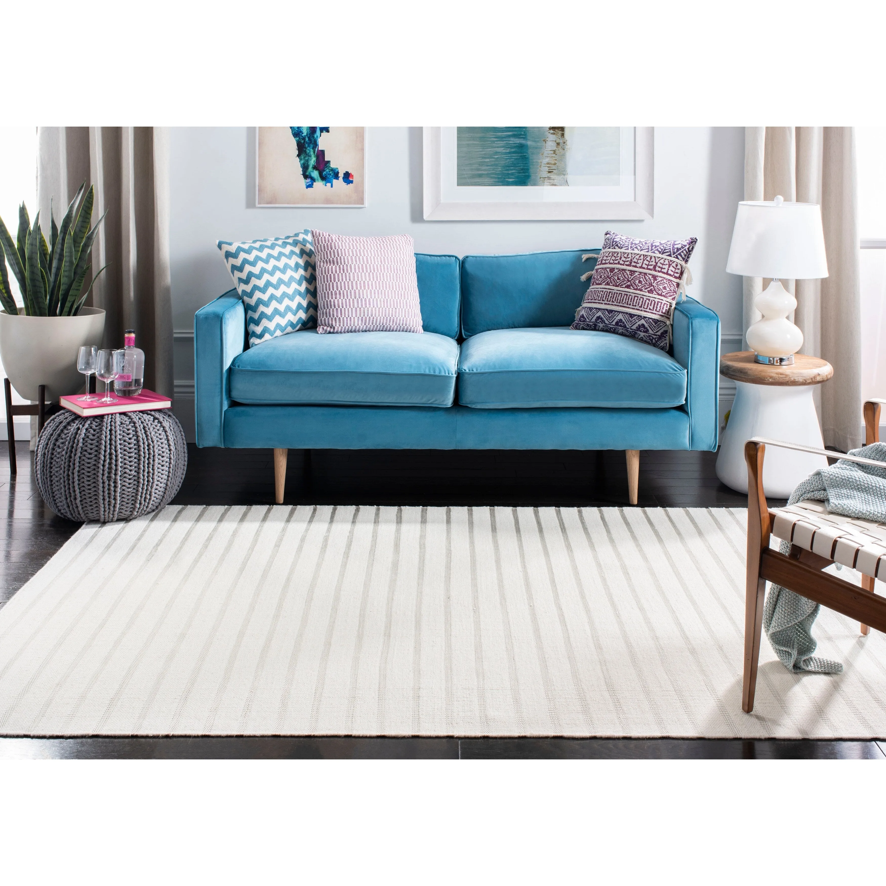 SAFAVIEH Handmade Flatweave Dhurries Purvoleta Modern Wool Rug