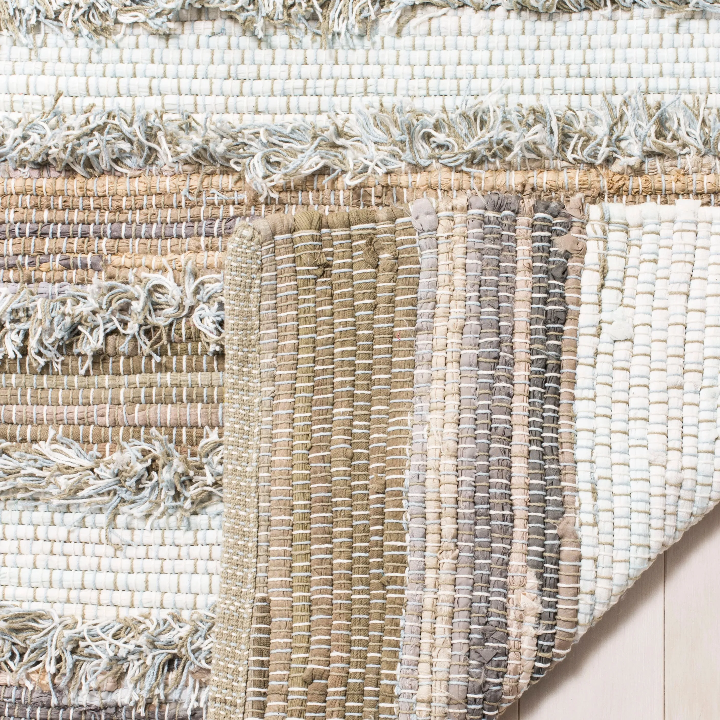 SAFAVIEH Handmade Flatweave Montauk Mridalini Casual Cotton Rug