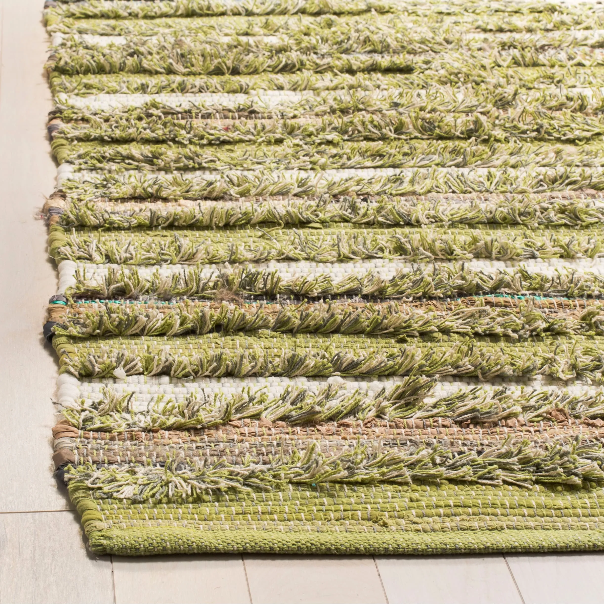 SAFAVIEH Handmade Flatweave Montauk Mridalini Casual Cotton Rug