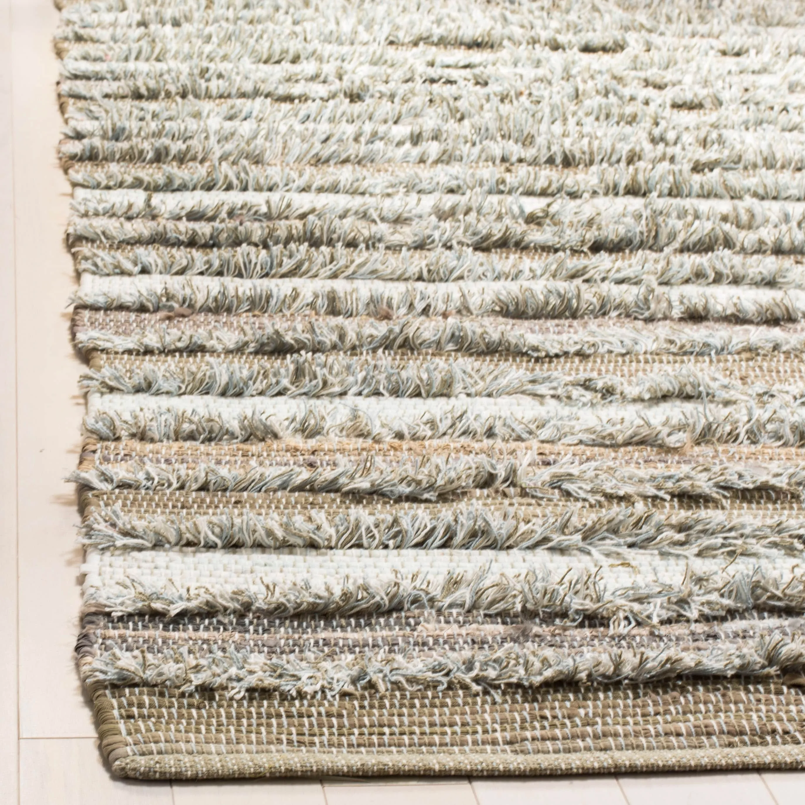 SAFAVIEH Handmade Flatweave Montauk Mridalini Casual Cotton Rug
