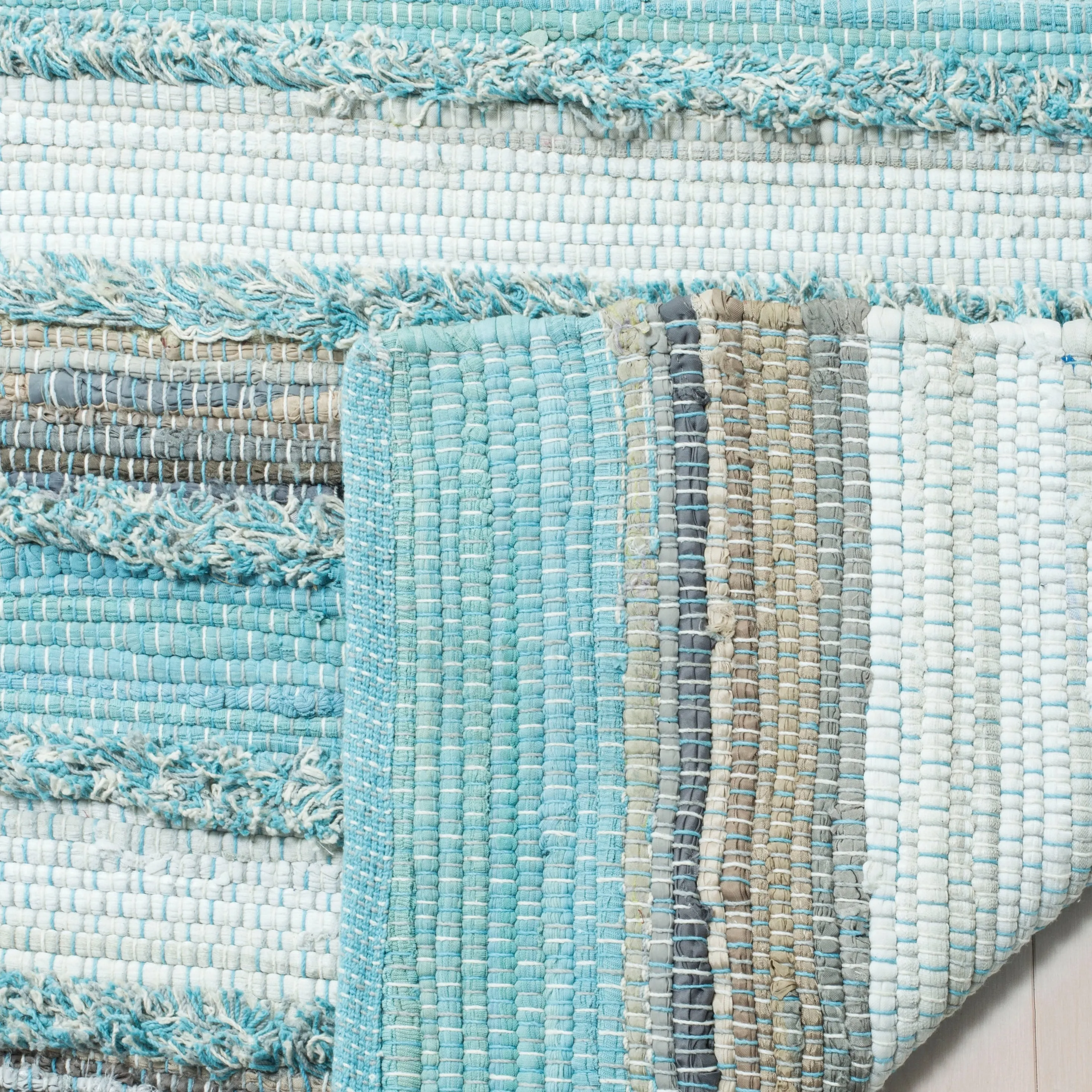 SAFAVIEH Handmade Flatweave Montauk Mridalini Casual Cotton Rug