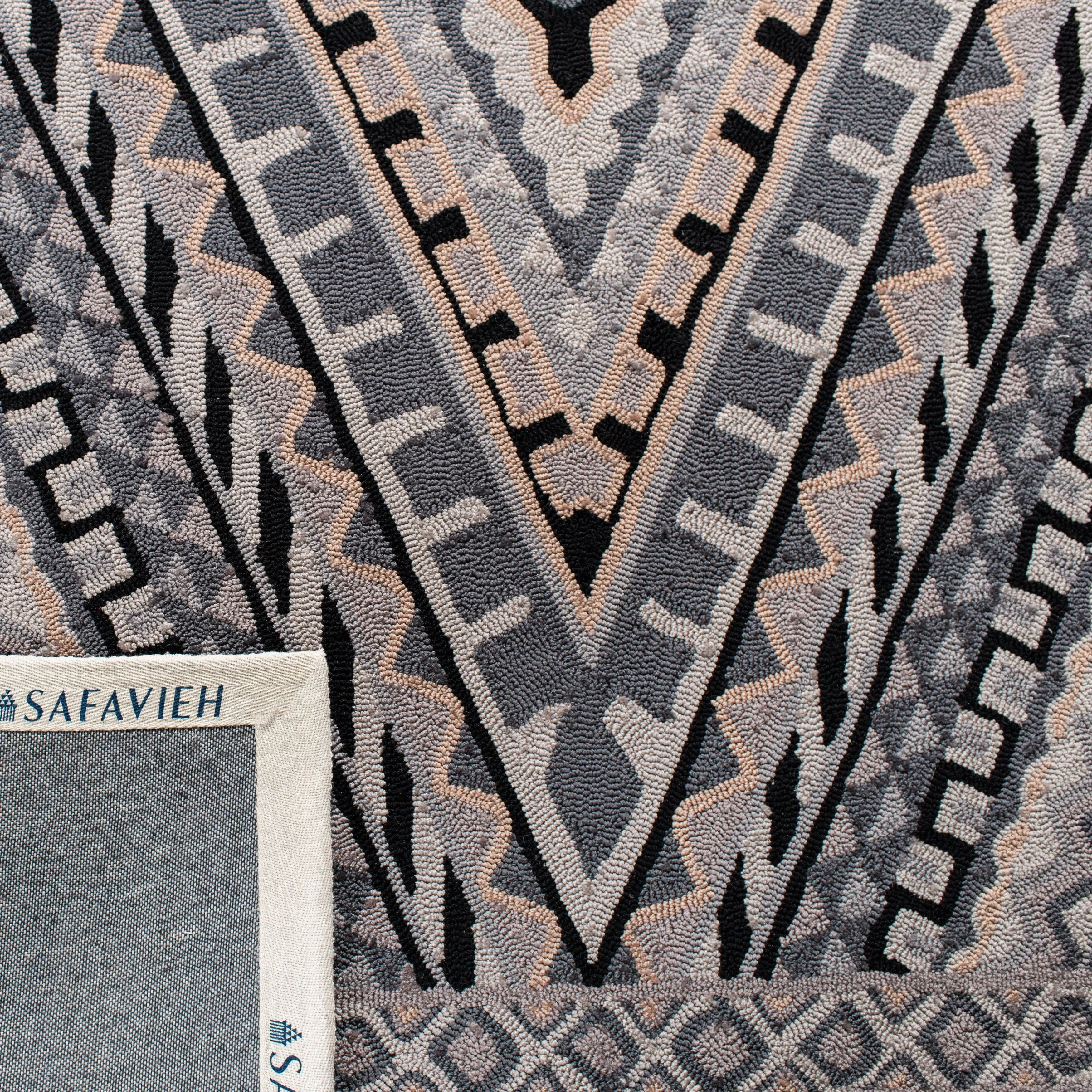 SAFAVIEH Handmade Four Seasons Piper Floral Rug