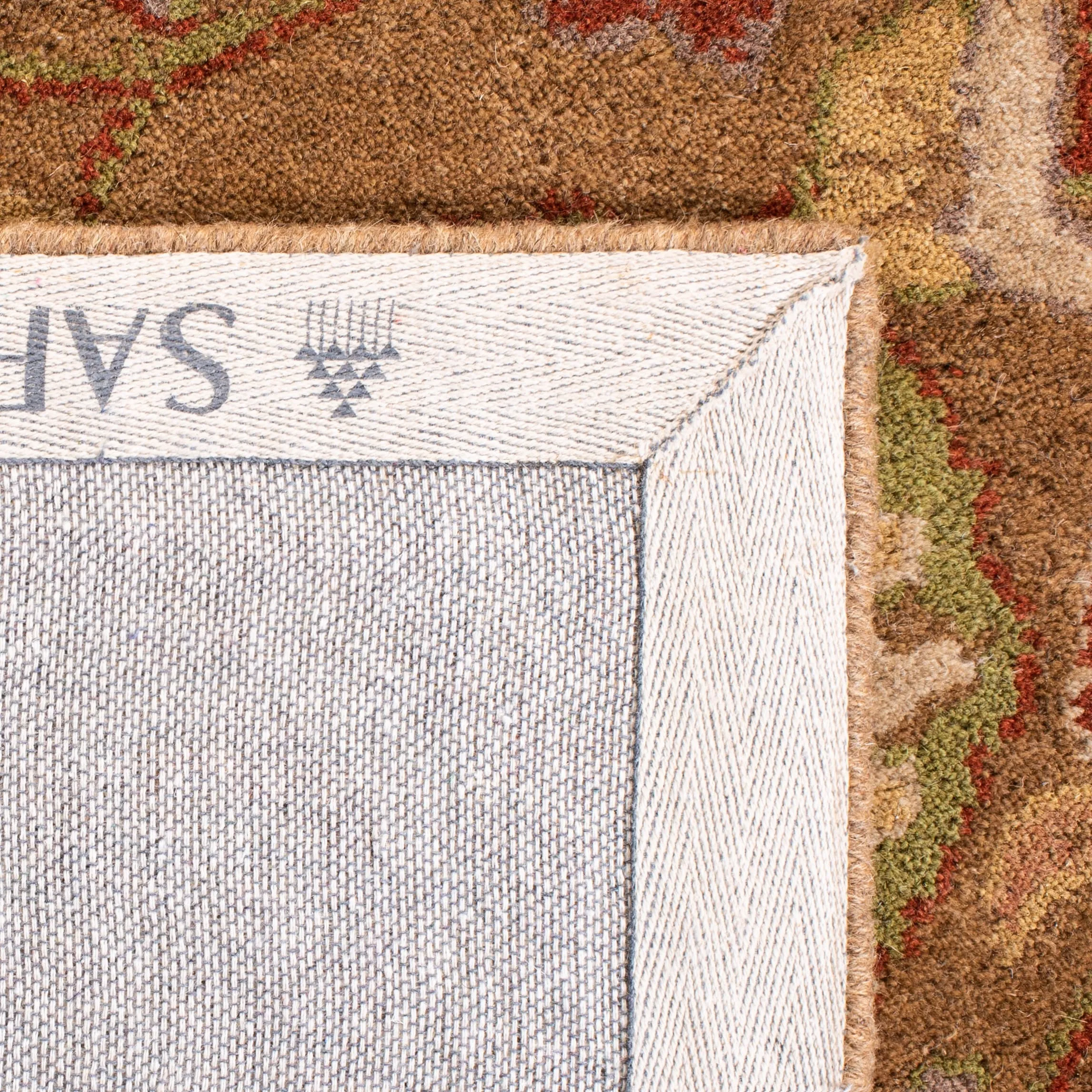 SAFAVIEH Handmade Heritage Field Flowers Traditional Oriental Wool Rug