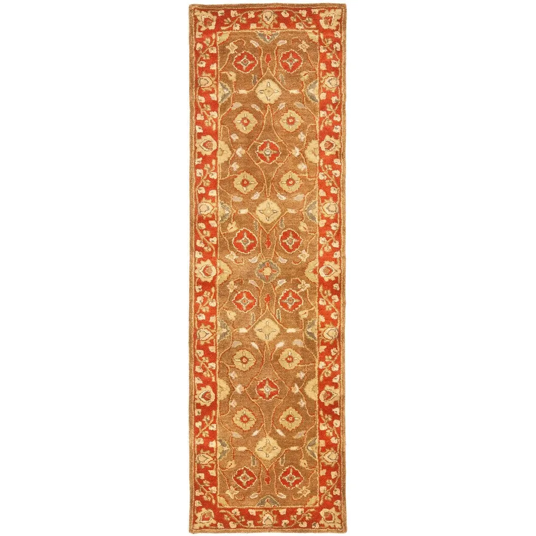 SAFAVIEH Handmade Heritage Field Flowers Traditional Oriental Wool Rug