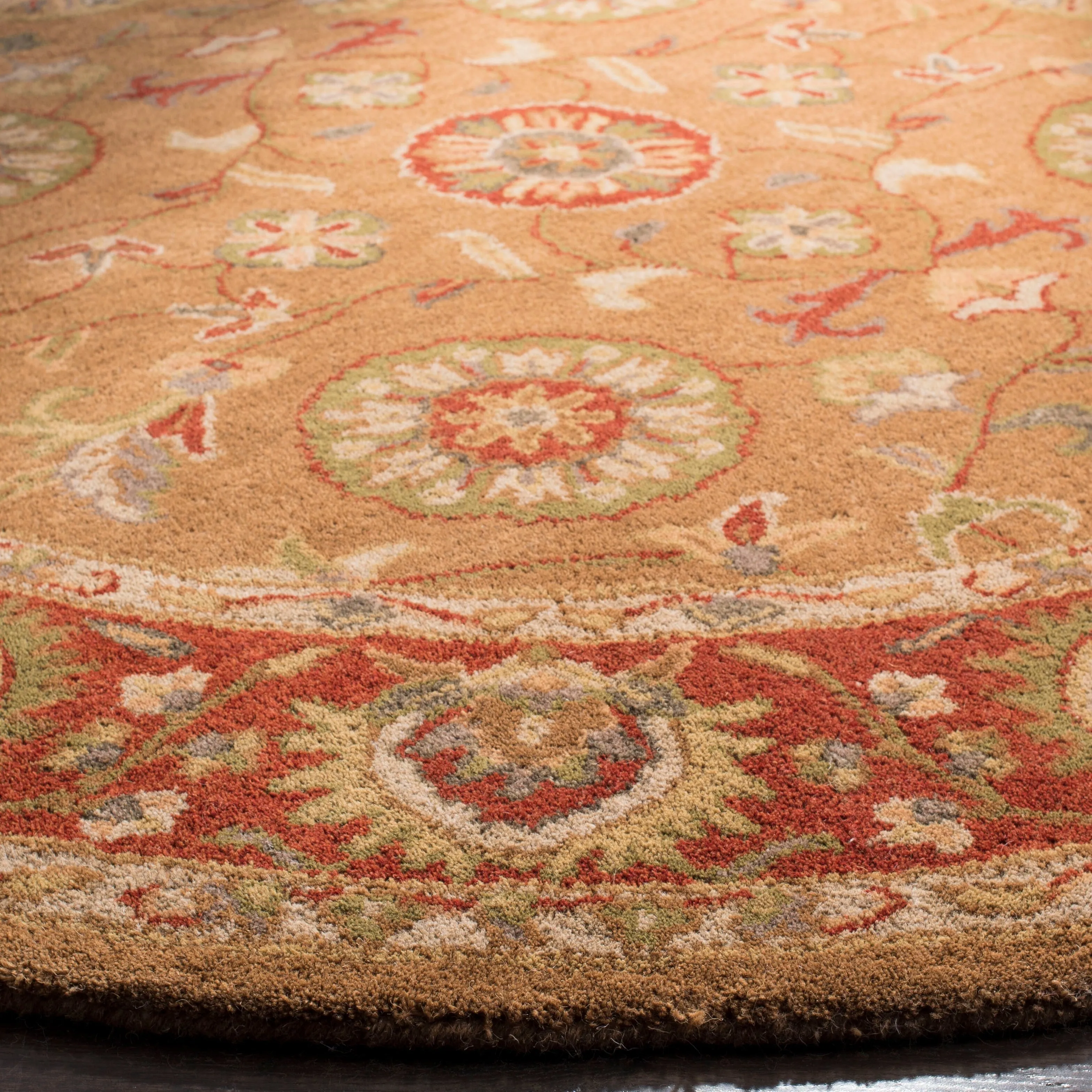 SAFAVIEH Handmade Heritage Field Flowers Traditional Oriental Wool Rug