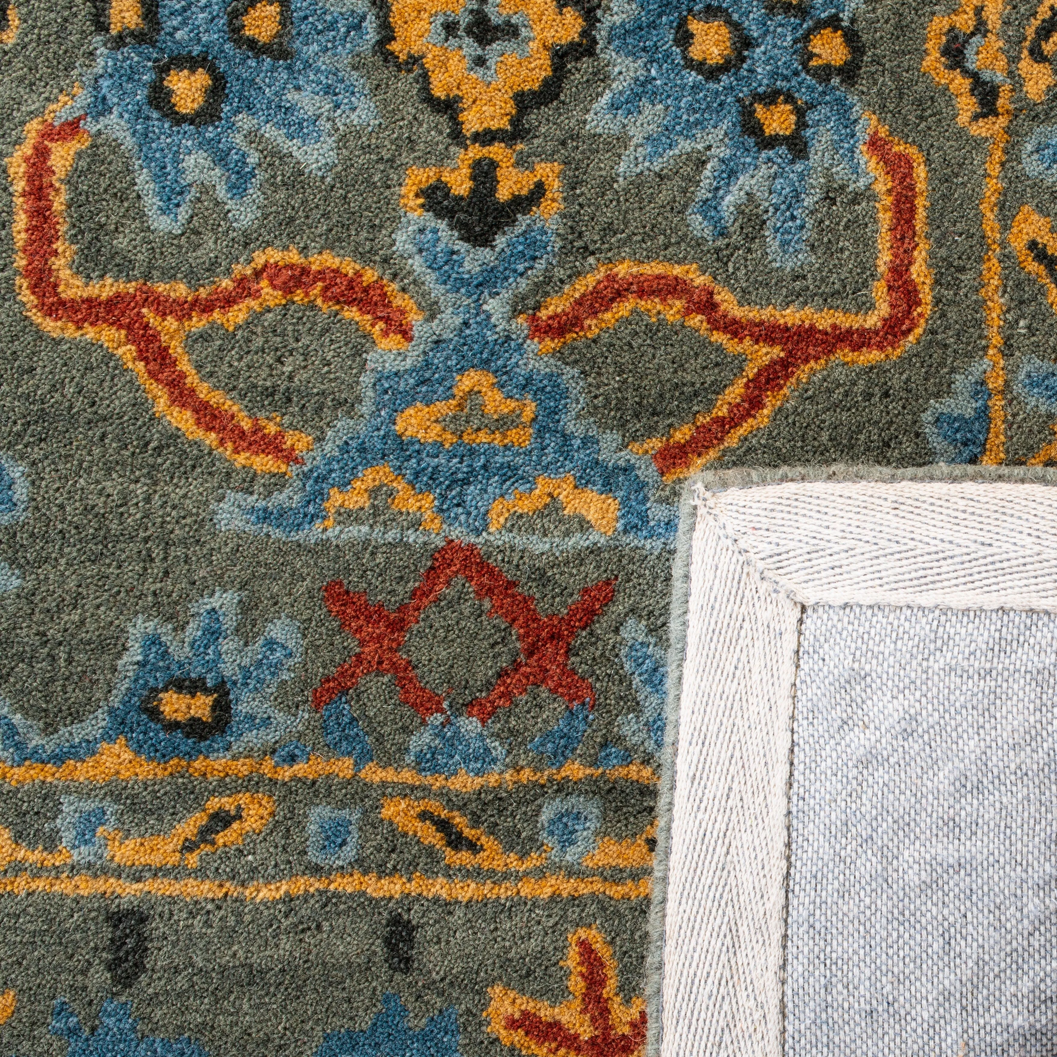 SAFAVIEH Handmade Heritage Ikat Pendant Traditional Oriental Wool Rug