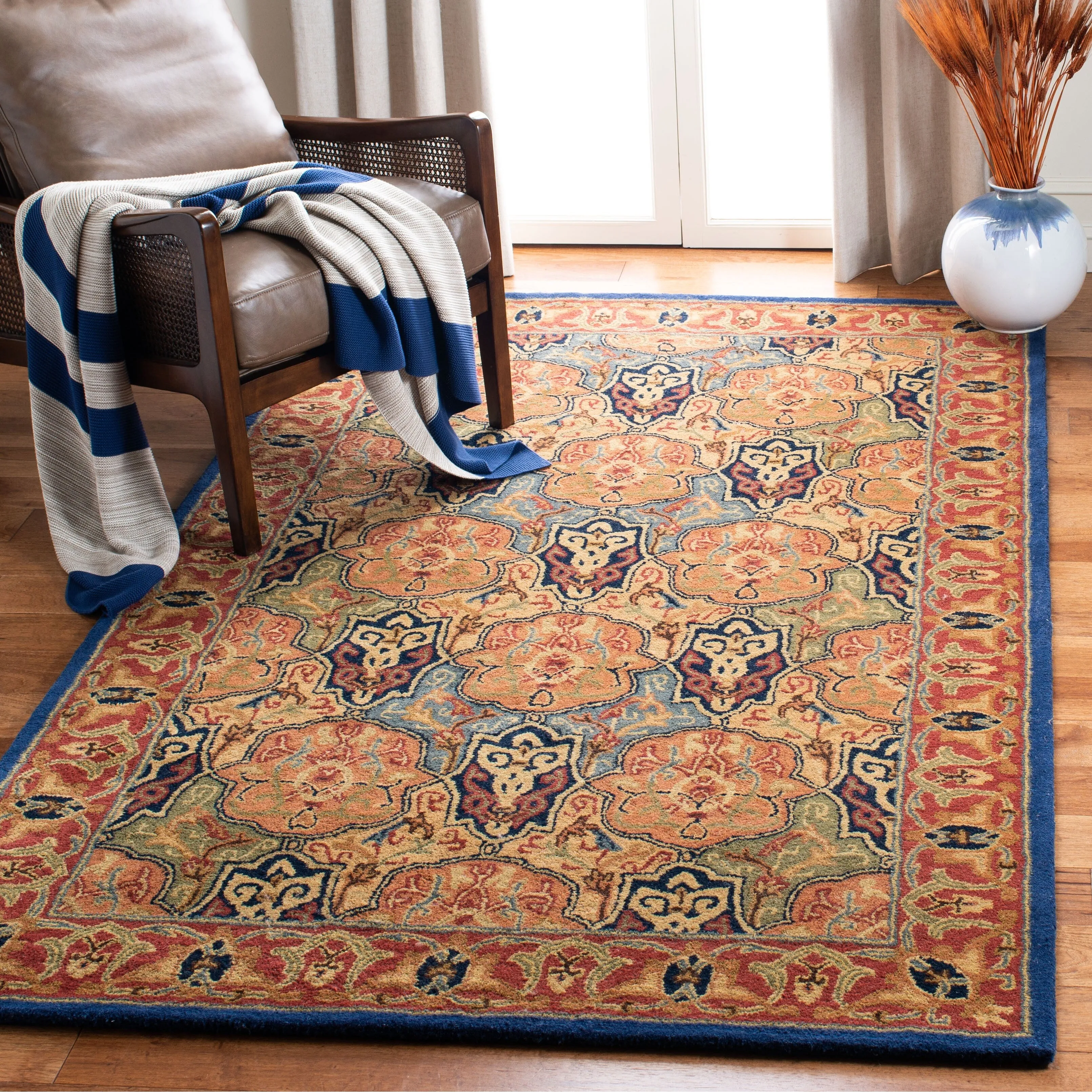 SAFAVIEH Handmade Heritage Sabien Traditional Wool Rug
