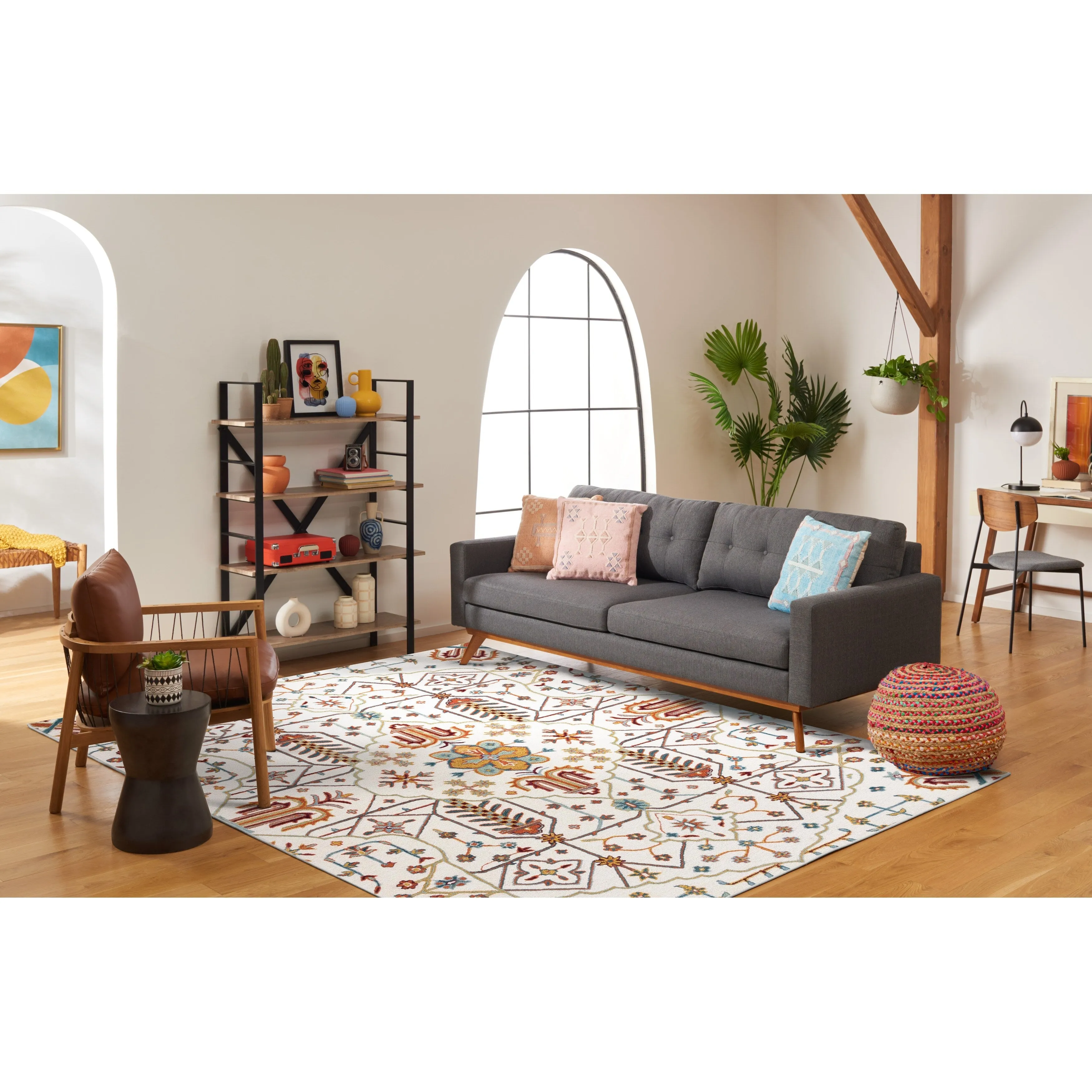 SAFAVIEH Handmade Heritage Snjolaug Floral Wool Rug
