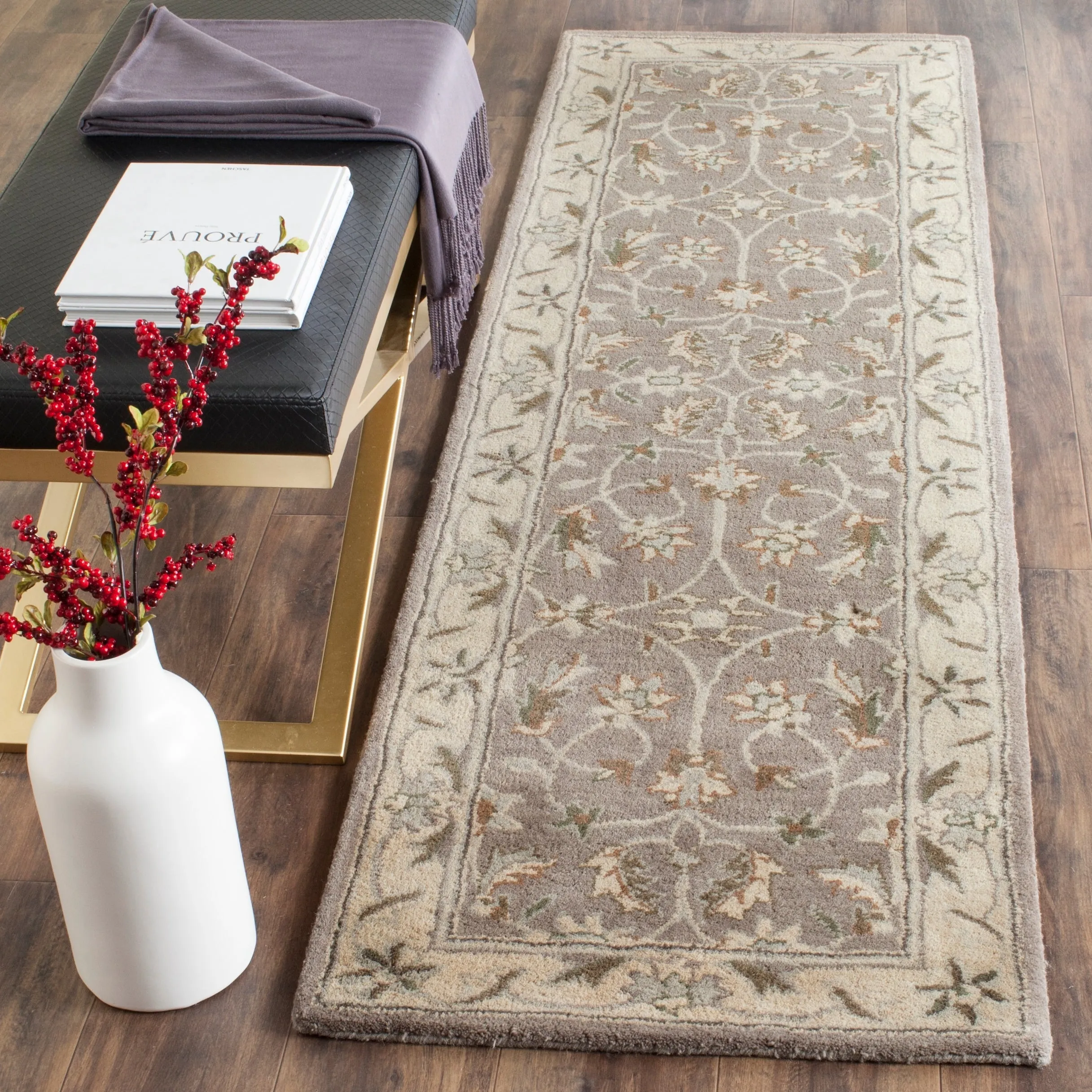 SAFAVIEH Handmade Heritage Takiko Traditional Oriental Wool Rug