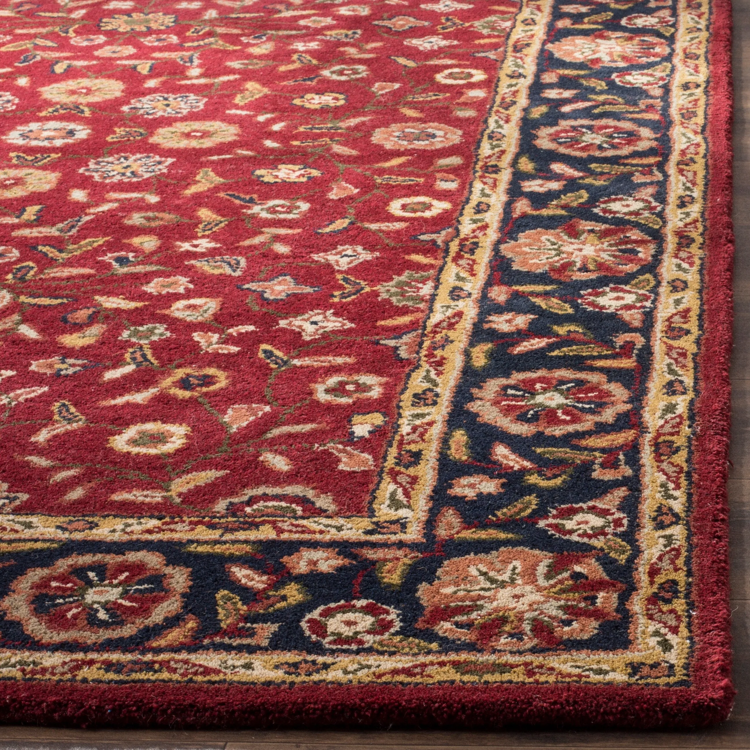 SAFAVIEH Handmade Heritage Tunde Traditional Oriental Wool Rug