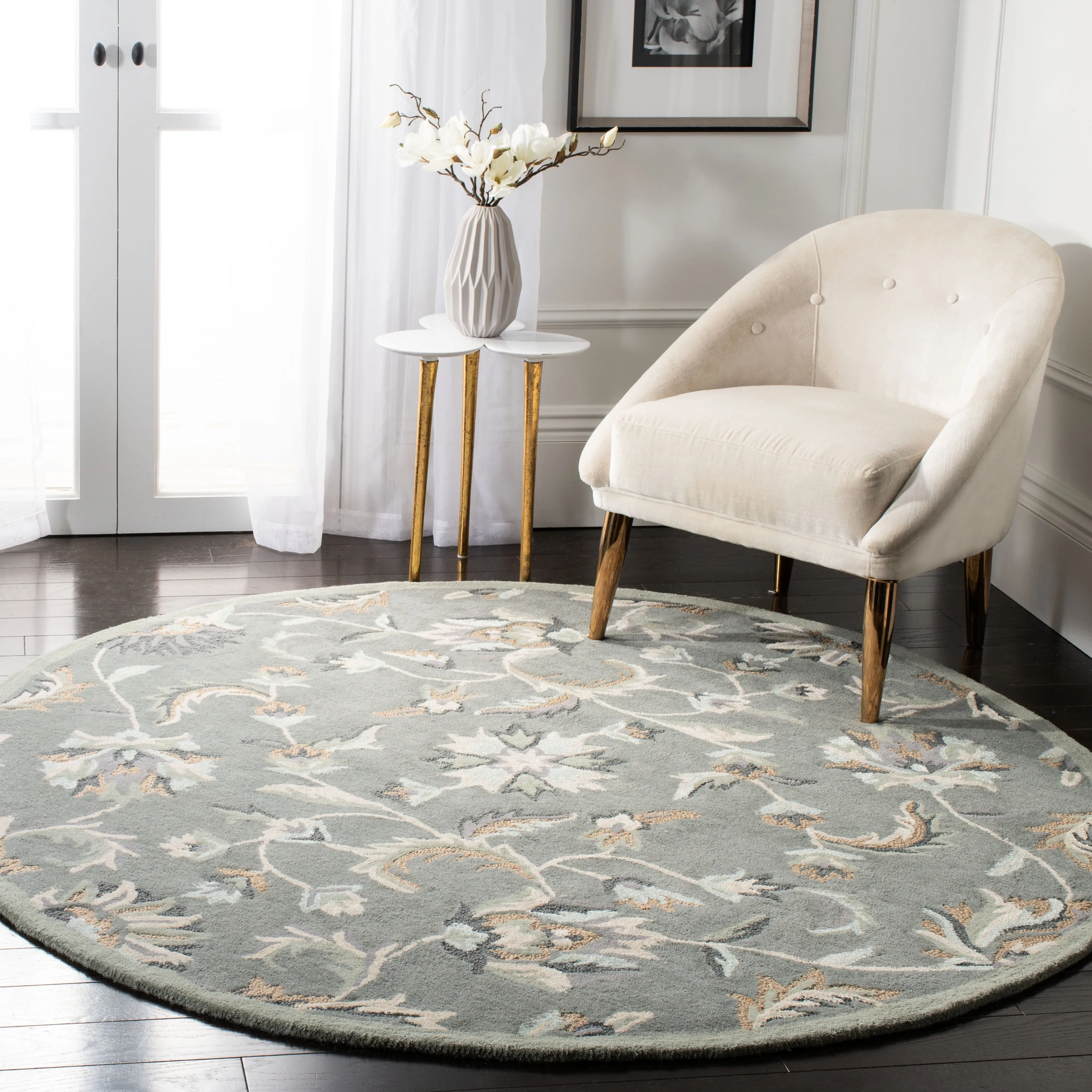 SAFAVIEH Handmade Jardin Aase Country Floral Wool Rug
