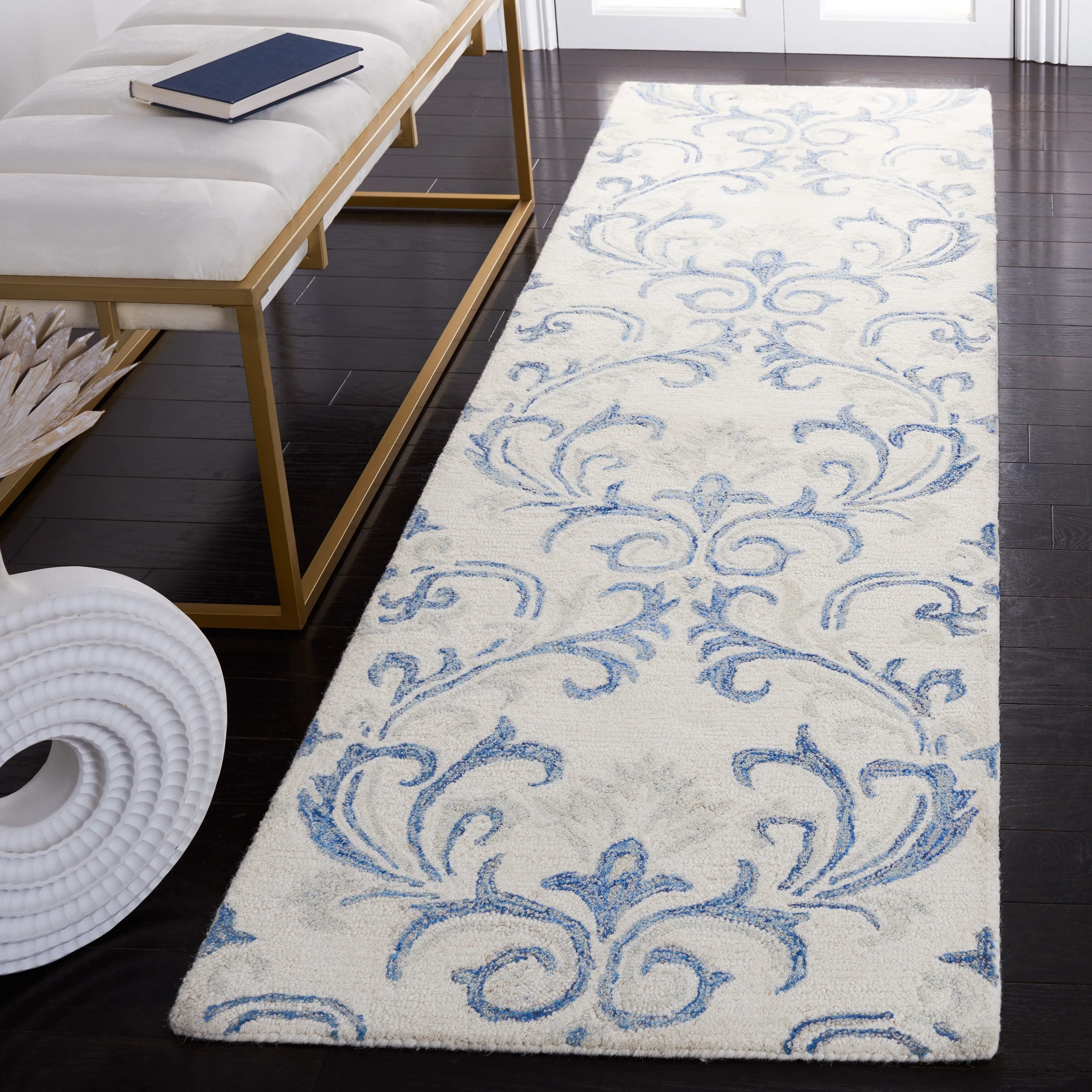 SAFAVIEH Handmade Jardin Alegria Scroll Wool Rug