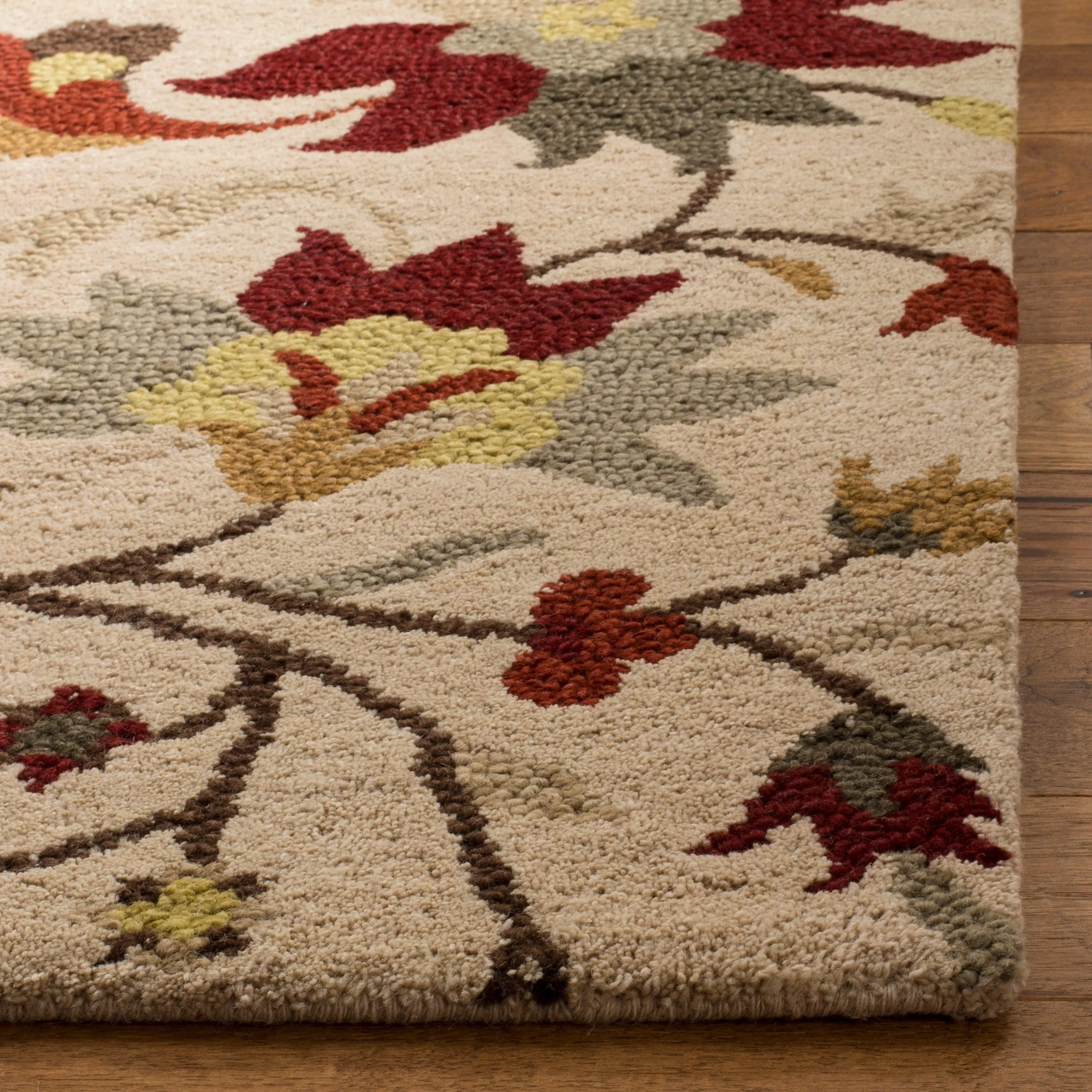 SAFAVIEH Handmade Jardin Frederieke Country Floral Wool Rug