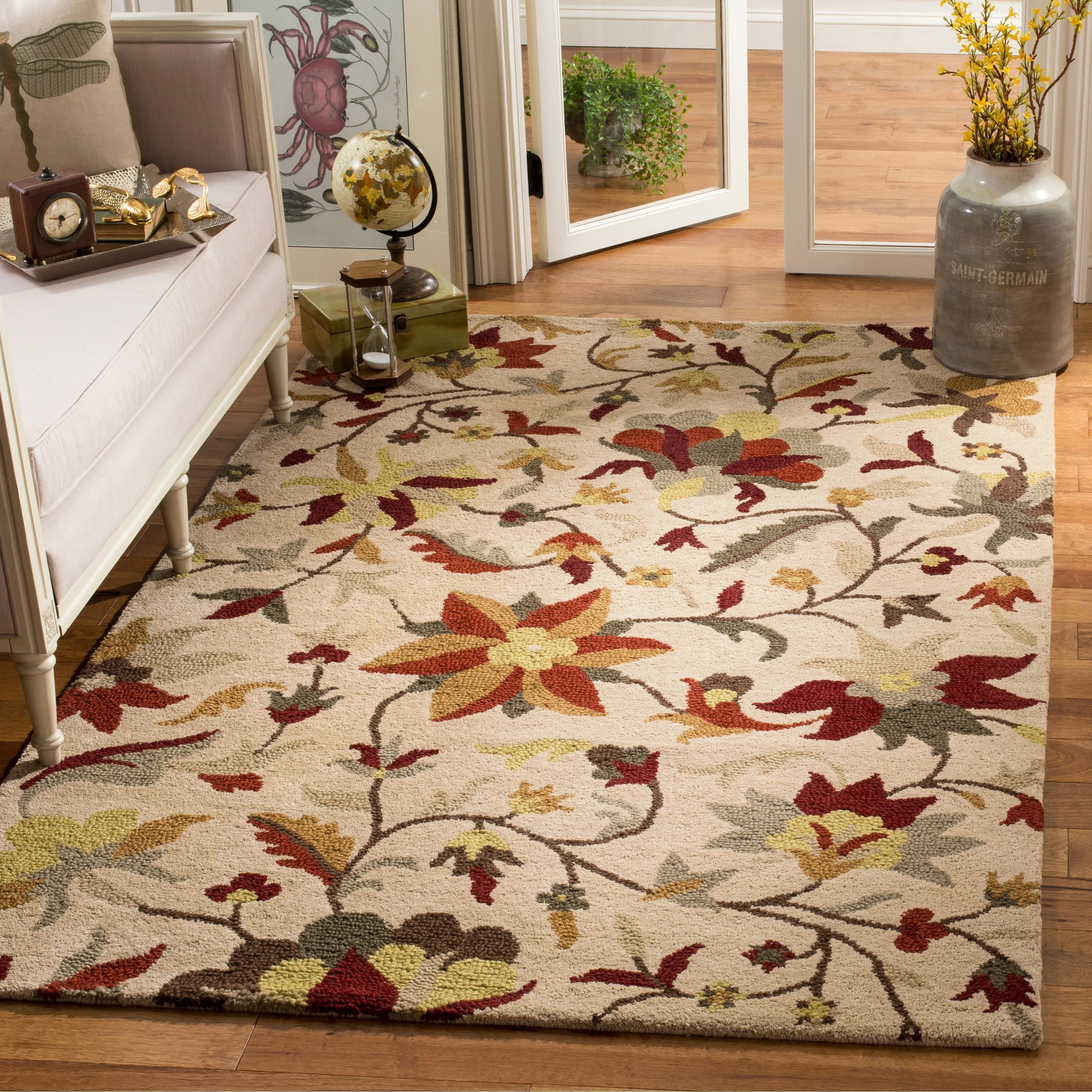 SAFAVIEH Handmade Jardin Frederieke Country Floral Wool Rug