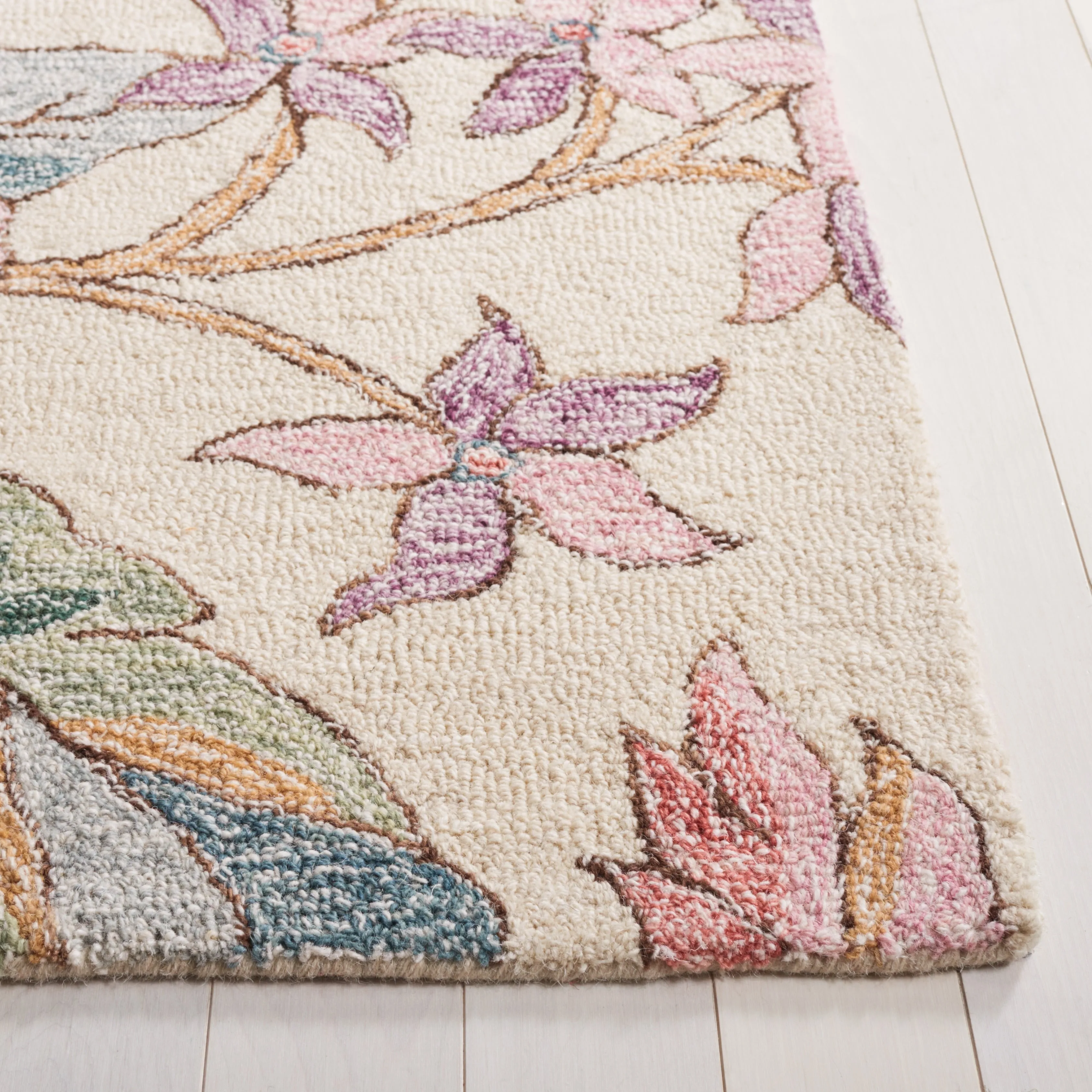 SAFAVIEH Handmade Jardin Gaetane Country Wool Rug