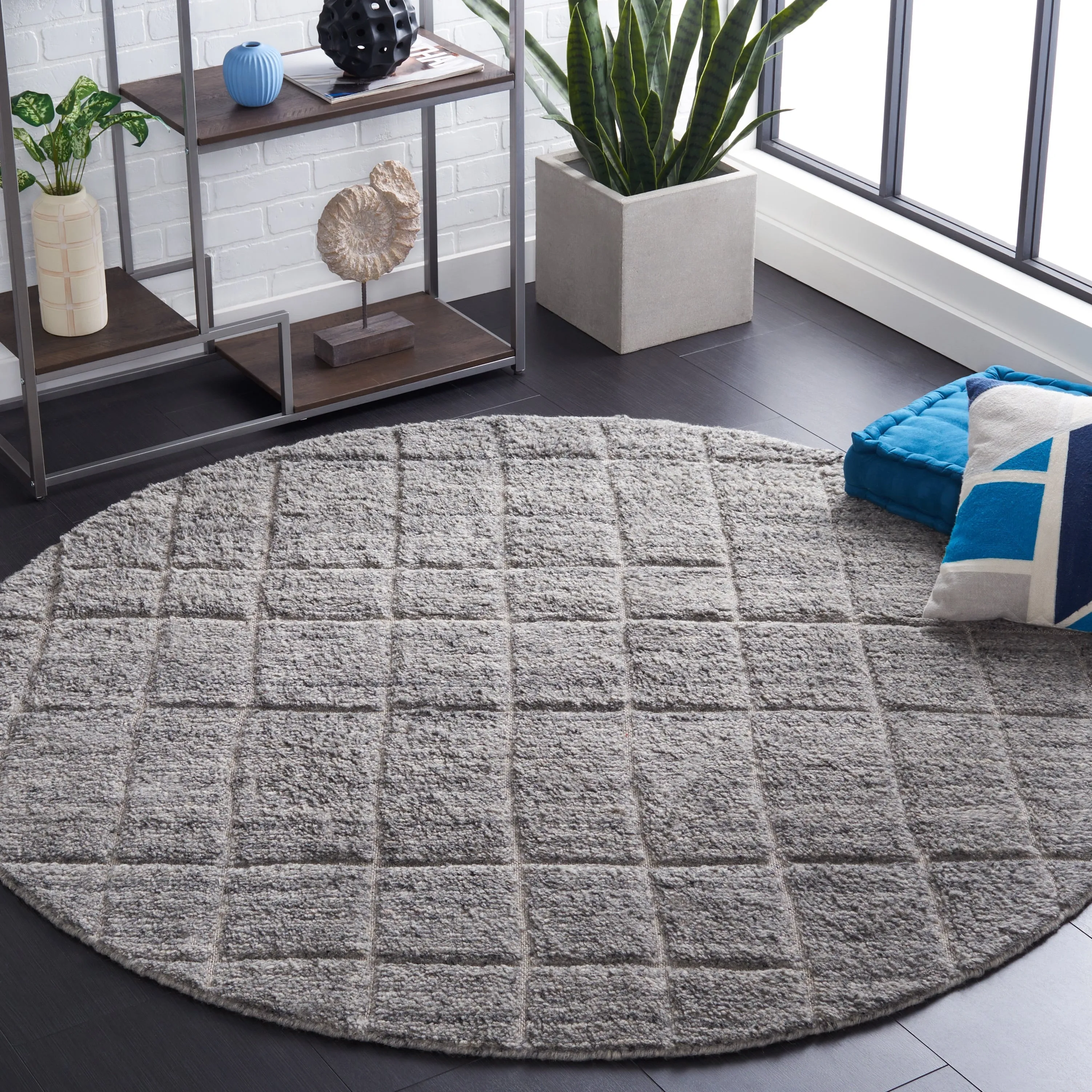 SAFAVIEH Handmade Kenya Maeva Wool Rug