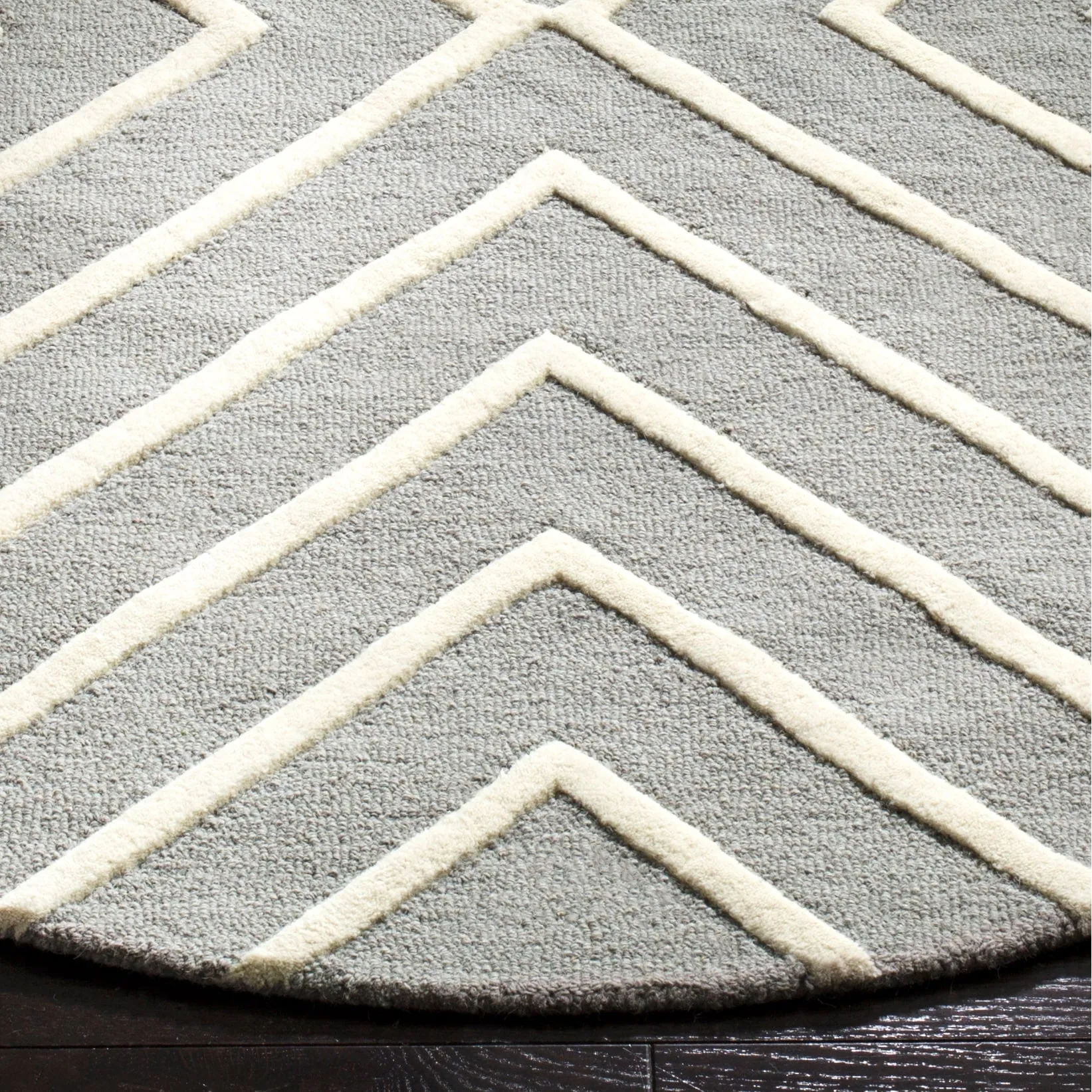 SAFAVIEH Handmade Kids Brionna Wool Rug