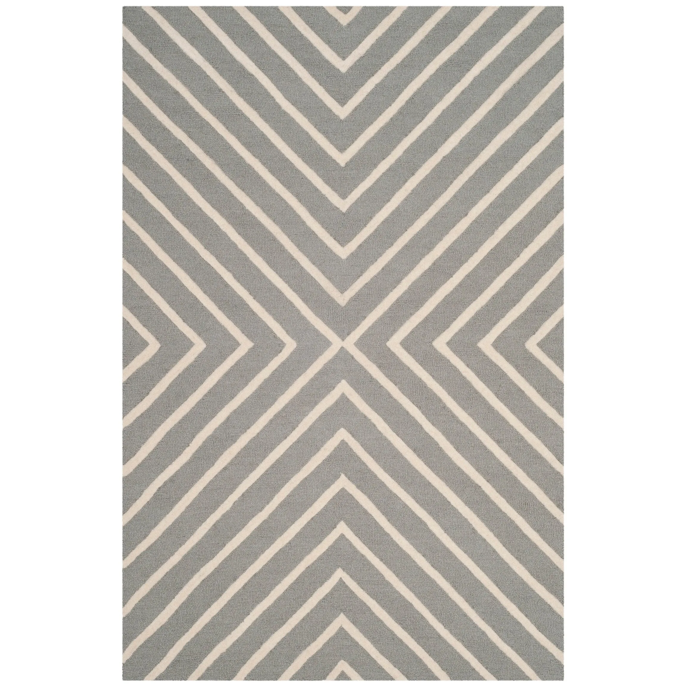 SAFAVIEH Handmade Kids Brionna Wool Rug