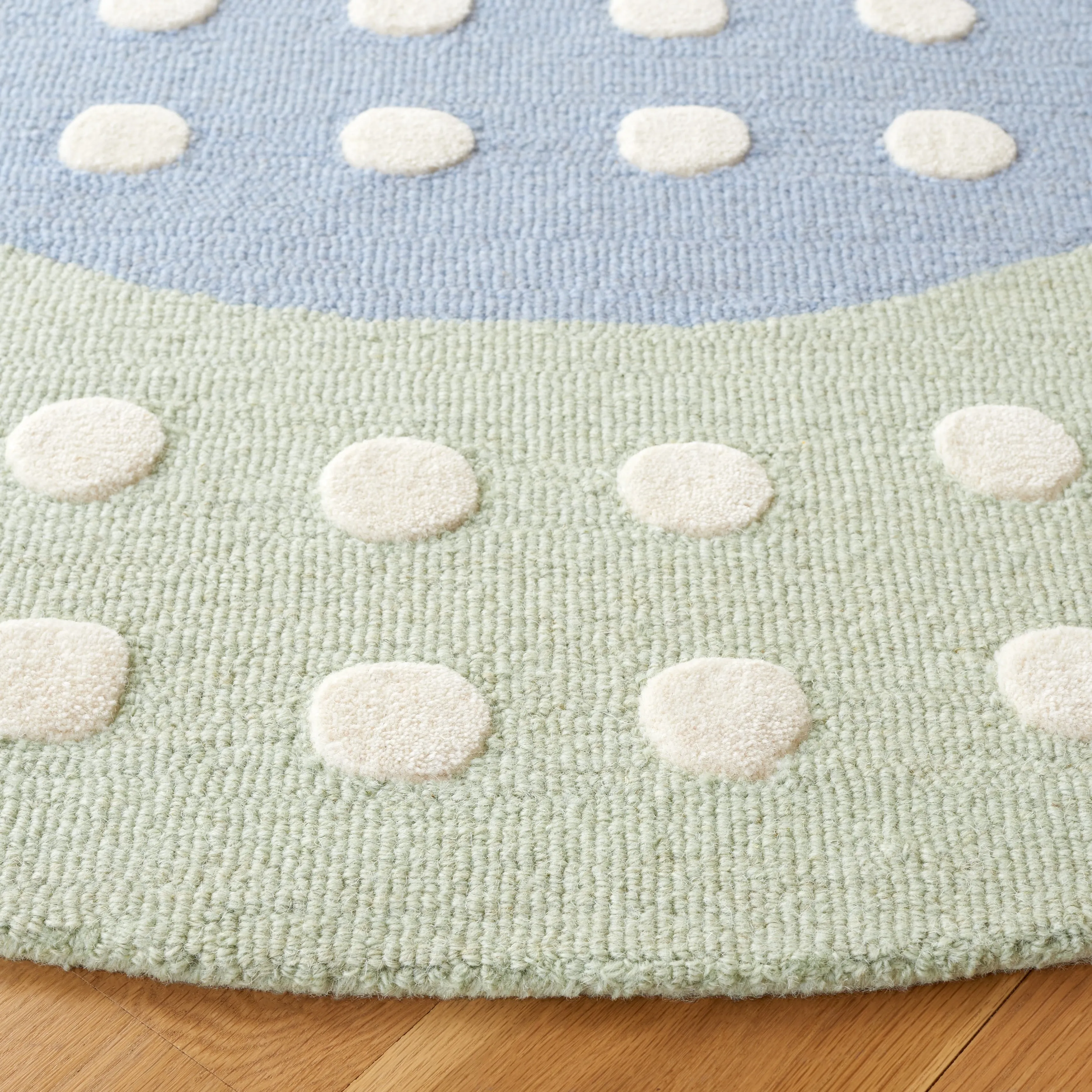 SAFAVIEH Handmade Kids Kenia Dots Wool Rug