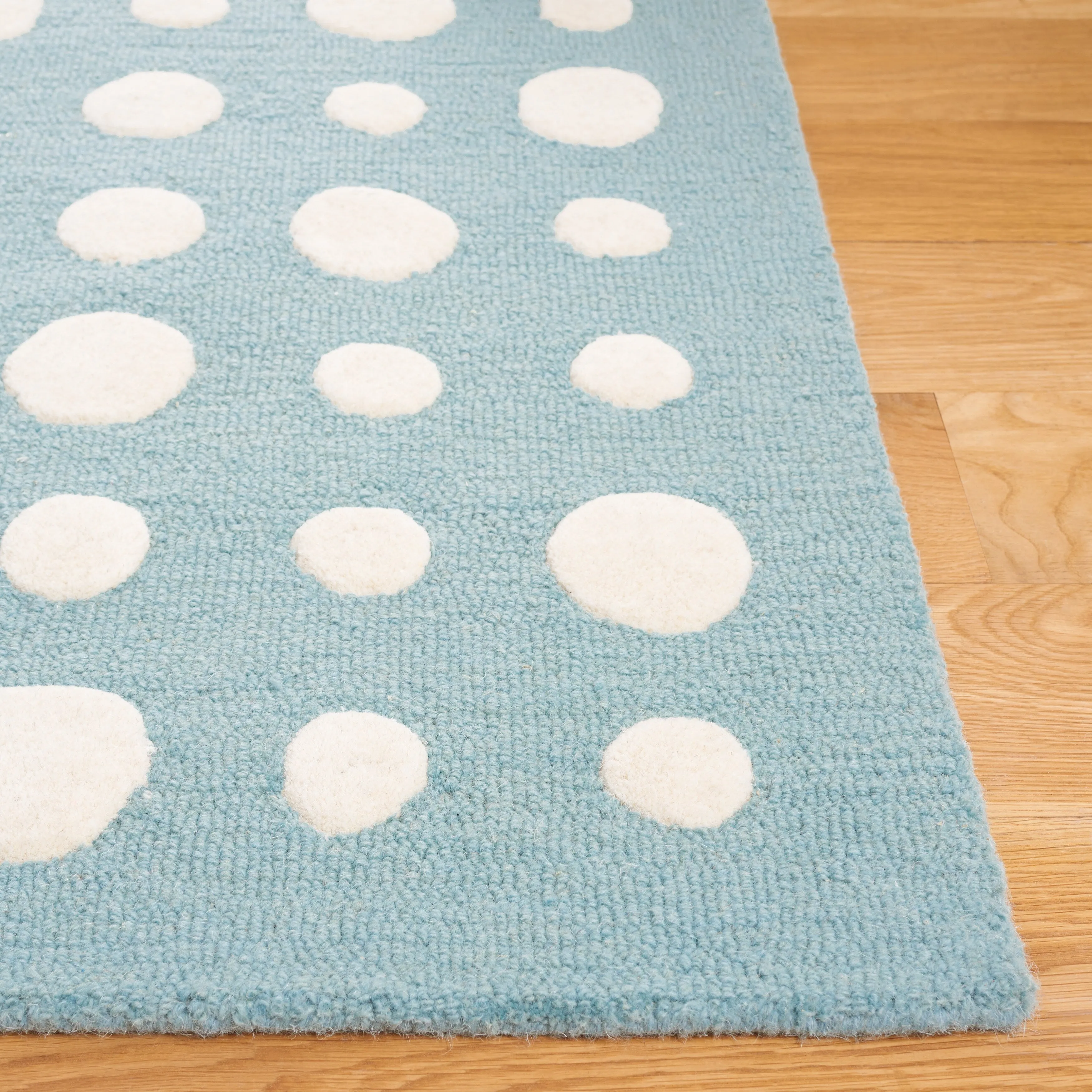 SAFAVIEH Handmade Kids Lexus Dots Wool Rug