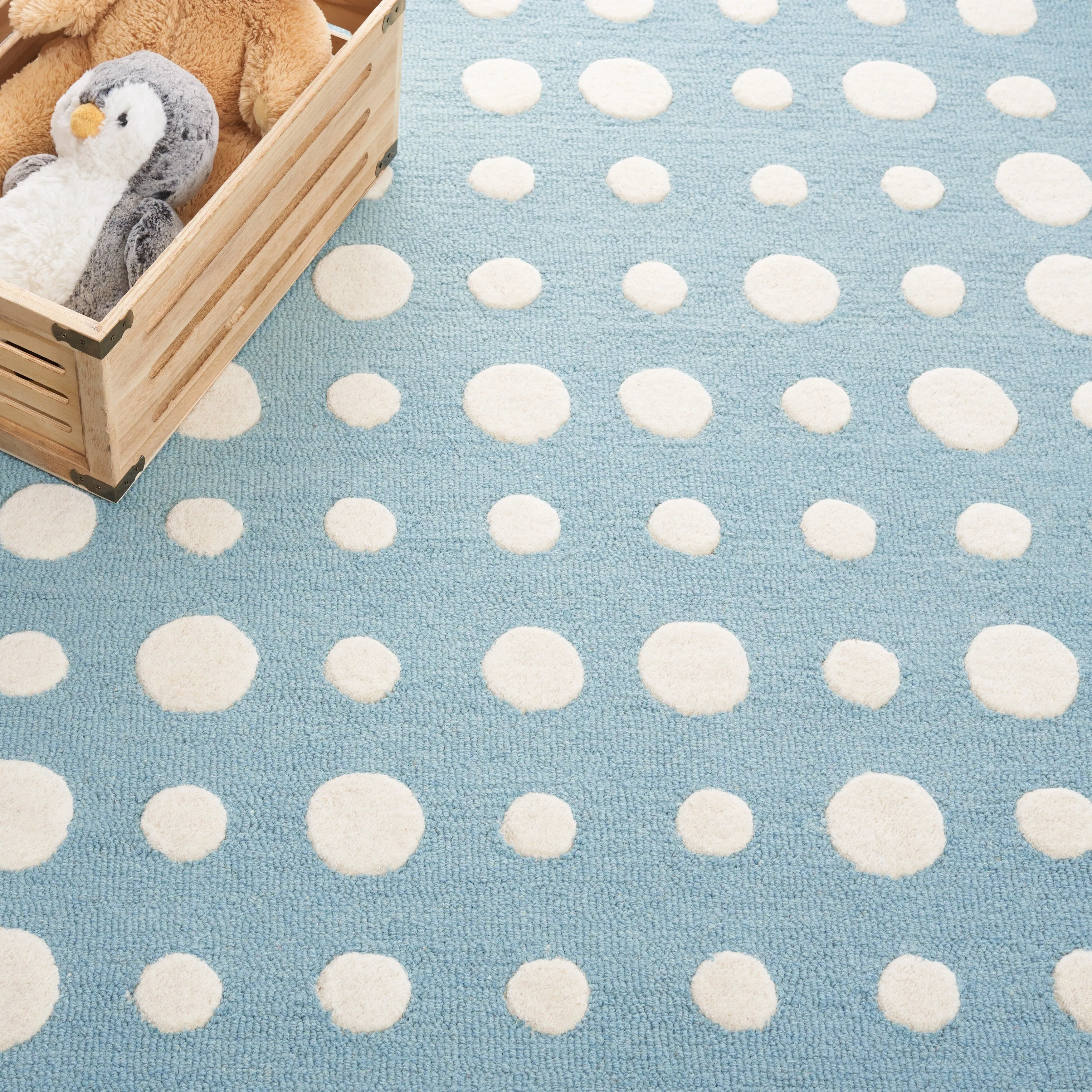SAFAVIEH Handmade Kids Lexus Dots Wool Rug