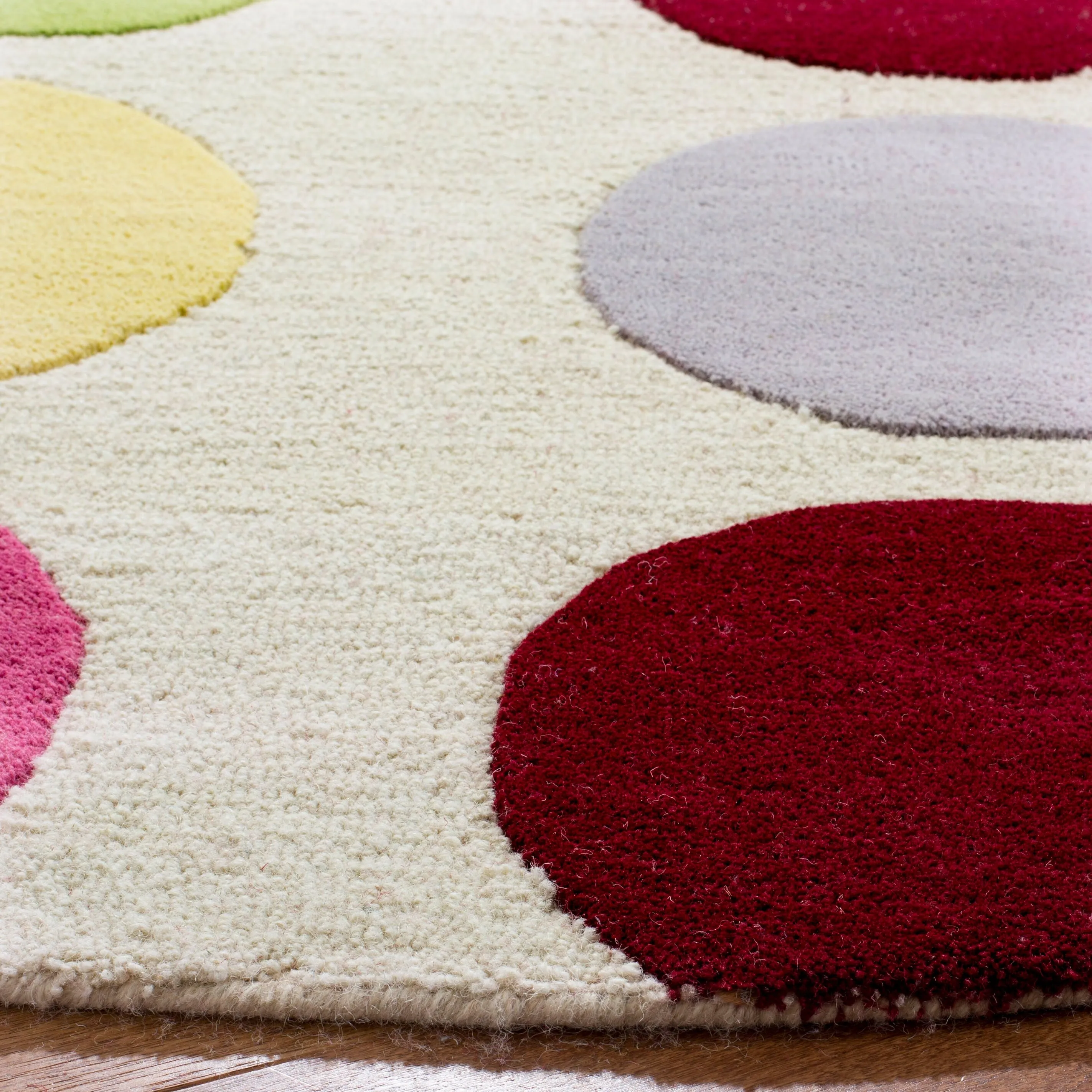 SAFAVIEH Handmade Kids Zhane Wool Rug