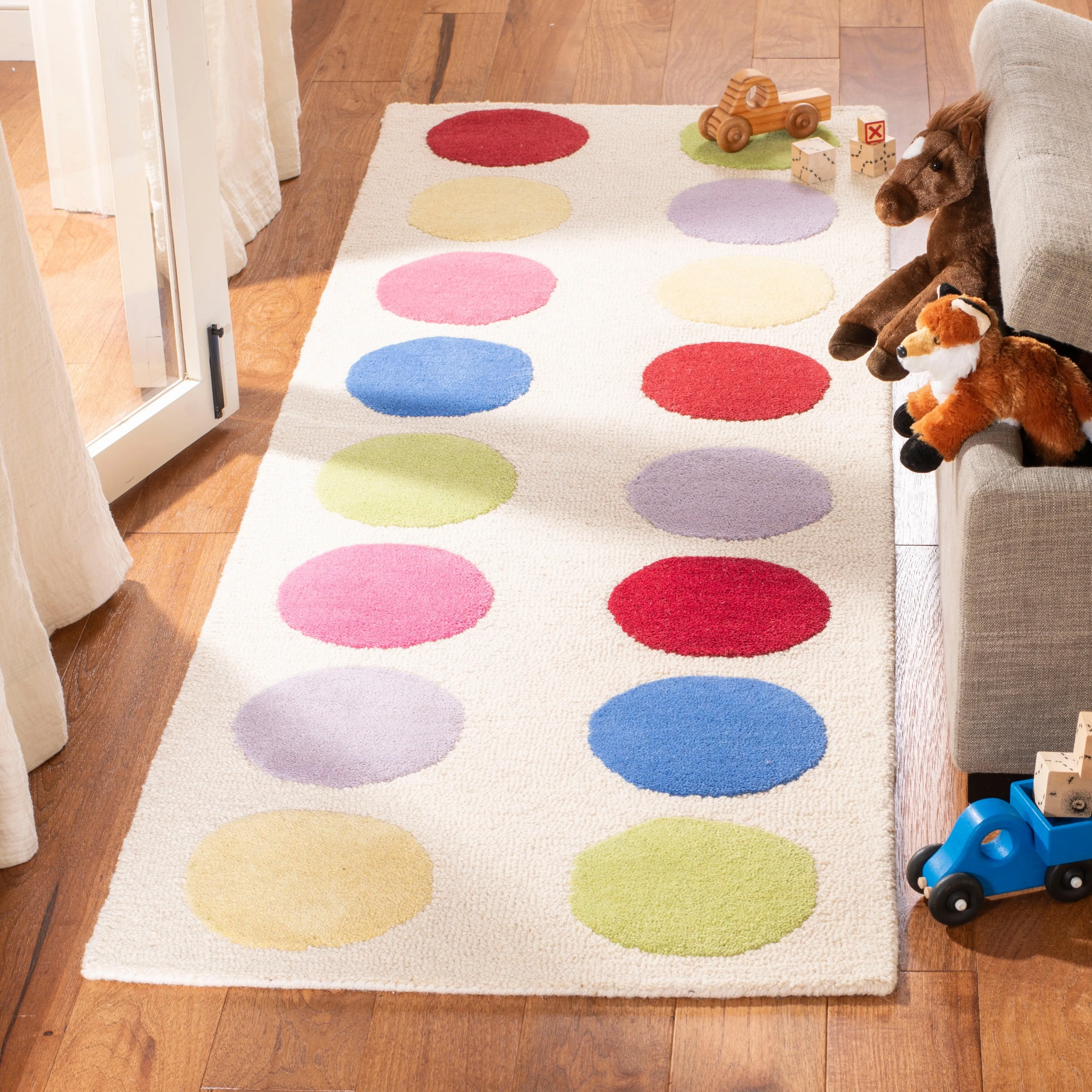 SAFAVIEH Handmade Kids Zhane Wool Rug