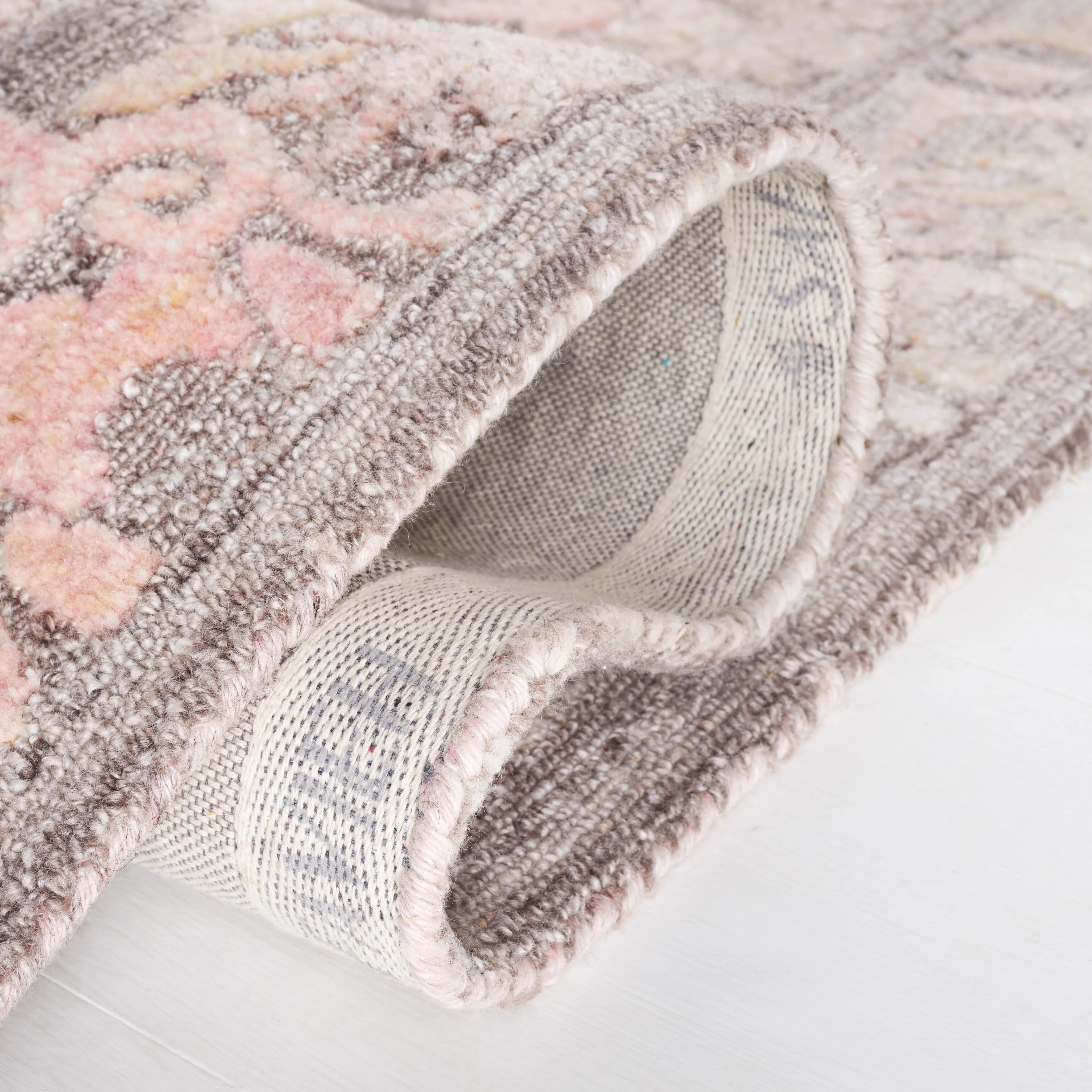 SAFAVIEH Handmade Marquee Cacilia Modern Rug