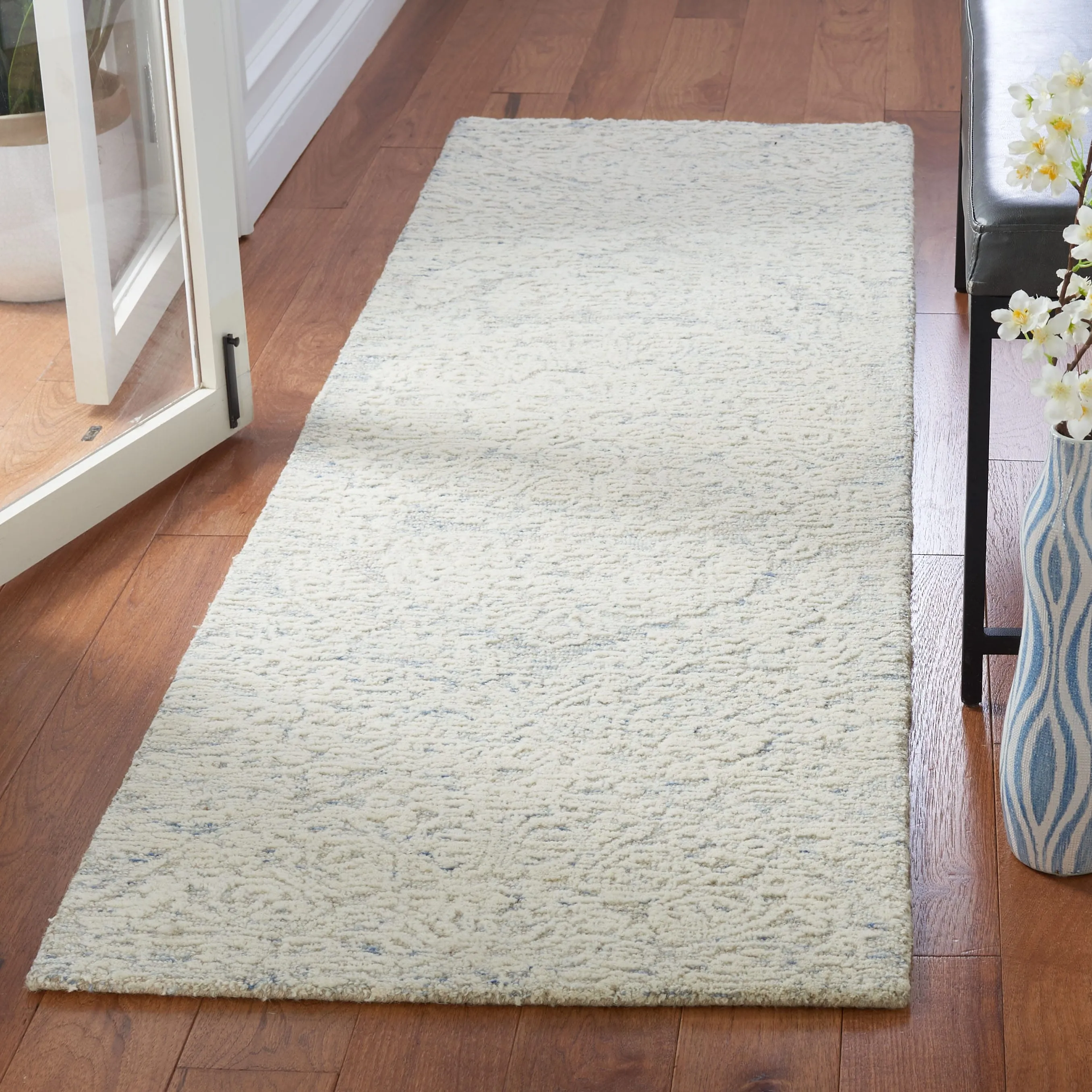 SAFAVIEH Handmade Metro Cyndee French Country Wool Rug