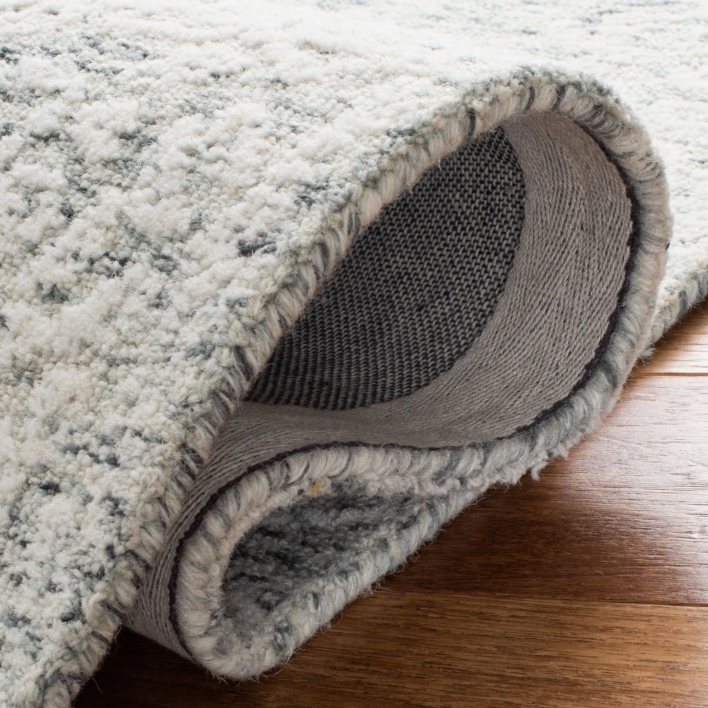 SAFAVIEH Handmade Metro Cyndee French Country Wool Rug