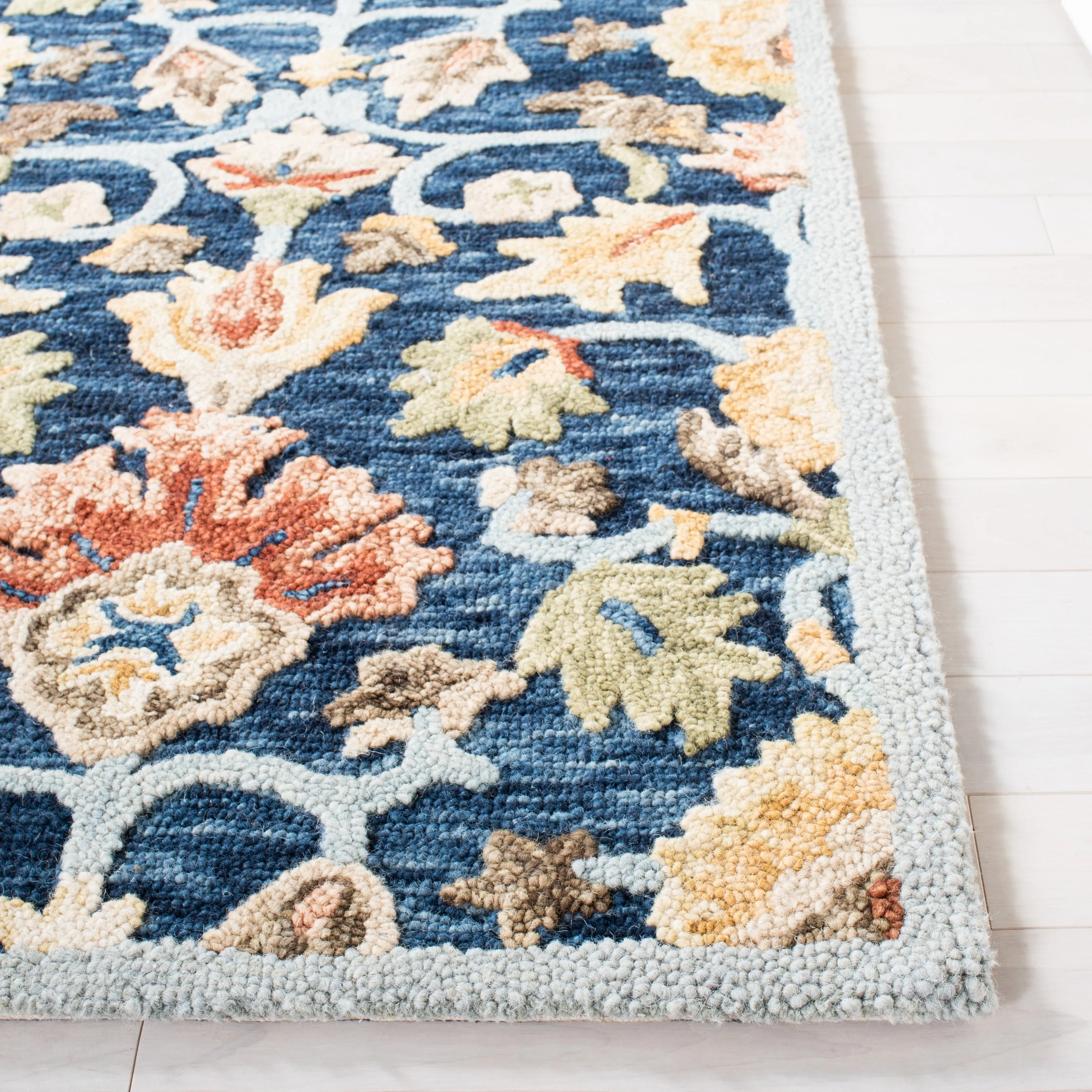 SAFAVIEH Handmade Metro Damasa French Country Wool Rug